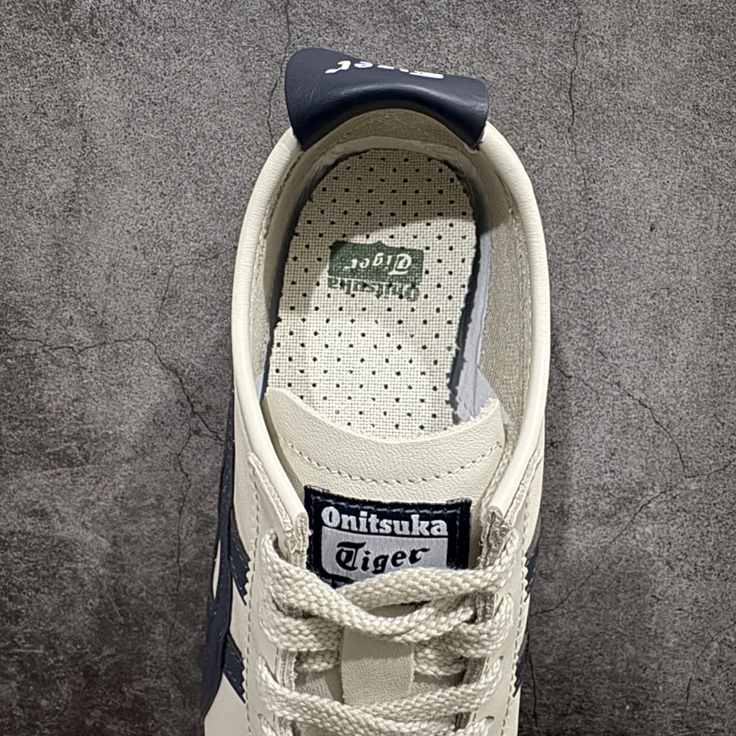 图片[8]-【MOK纯原】Asics Onitsuka Tiger MEXICO 66 亚瑟士鬼冢虎复古经典板鞋n市场最强版本 每个配色均购入原鞋校对 真正原厂头层牛皮 如假包赔 纹路、色泽、皮心颜色 质感百分百还原 海外订单工厂出品 超成熟稳定的做工品控 原装全套纸板楦头开发 原汁原味 完美呈现版型 私模正确鞋底咬花纹路 一比一鞋头弧度高度鞋身弧度 绝不口嗨 细节品控鞋型随意秒杀市面 原档咬花纹路私模大底 一个单元有六个三角形 总体形拼接呈现花瓣状 官方四联吊牌 原装Ortholite轻量化鞋垫 原盒原配 质保卡 说明书 钢印防尘纸  纸板中底带钢印 乳胶组合鞋垫 支持全方位的对比专柜 产品从款式颜色造型上体现出追求舒适和细节的完美 鞋类更是推崇手工制作的严谨与完美 融舒适性与可穿性的设计风格 注重细节的完美和别致魅力 既保持稳重 又不失轻松的时尚感 尺码：36 37 37.5 38 39 39.5 40 40.5 41.5 42 42.5 43.5 44 45 46 编码：WE230260-莆田鞋批发中心