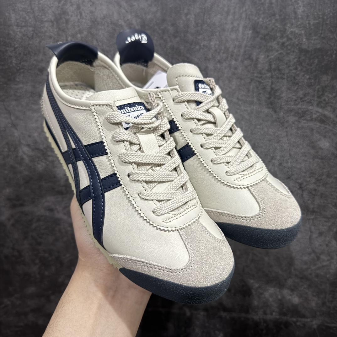 【MOK纯原】Asics Onitsuka Tiger MEXICO 66 亚瑟士鬼冢虎复古经典板鞋n市场最强版本 每个配色均购入原鞋校对 真正原厂头层牛皮 如假包赔 纹路、色泽、皮心颜色 质感百分百还原 海外订单工厂出品 超成熟稳定的做工品控 原装全套纸板楦头开发 原汁原味 完美呈现版型 私模正确鞋底咬花纹路 一比一鞋头弧度高度鞋身弧度 绝不口嗨 细节品控鞋型随意秒杀市面 原档咬花纹路私模大底 一个单元有六个三角形 总体形拼接呈现花瓣状 官方四联吊牌 原装Ortholite轻量化鞋垫 原盒原配 质保卡 说明书 钢印防尘纸  纸板中底带钢印 乳胶组合鞋垫 支持全方位的对比专柜 产品从款式颜色造型上体现出追求舒适和细节的完美 鞋类更是推崇手工制作的严谨与完美 融舒适性与可穿性的设计风格 注重细节的完美和别致魅力 既保持稳重 又不失轻松的时尚感 尺码：36 37 37.5 38 39 39.5 40 40.5 41.5 42 42.5 43.5 44 45 46 编码：WE230260-莆田鞋批发中心