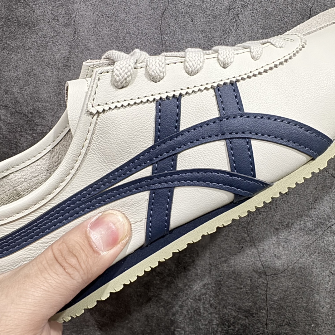 图片[4]-【MOK纯原】Asics Onitsuka Tiger MEXICO 66 亚瑟士鬼冢虎复古经典板鞋n市场最强版本 每个配色均购入原鞋校对 真正原厂头层牛皮 如假包赔 纹路、色泽、皮心颜色 质感百分百还原 海外订单工厂出品 超成熟稳定的做工品控 原装全套纸板楦头开发 原汁原味 完美呈现版型 私模正确鞋底咬花纹路 一比一鞋头弧度高度鞋身弧度 绝不口嗨 细节品控鞋型随意秒杀市面 原档咬花纹路私模大底 一个单元有六个三角形 总体形拼接呈现花瓣状 官方四联吊牌 原装Ortholite轻量化鞋垫 原盒原配 质保卡 说明书 钢印防尘纸  纸板中底带钢印 乳胶组合鞋垫 支持全方位的对比专柜 产品从款式颜色造型上体现出追求舒适和细节的完美 鞋类更是推崇手工制作的严谨与完美 融舒适性与可穿性的设计风格 注重细节的完美和别致魅力 既保持稳重 又不失轻松的时尚感 尺码：36 37 37.5 38 39 39.5 40 40.5 41.5 42 42.5 43.5 44 45 46 编码：WE230260-莆田鞋批发中心