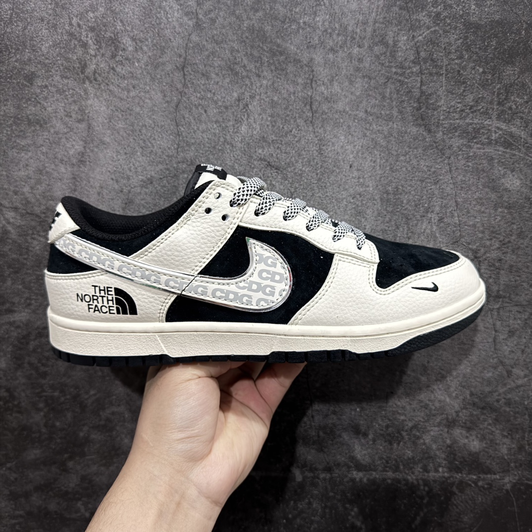 【定制版】Nk SB Dunk Low 北面联名-米黑CDG 周年高端定制 低帮休闲板鞋 BB7518-006rn#定制鞋盒 大厂纯原品质出货 超高清洁度 皮料切割干净无任何毛边 细节完美 r 尺码：36 36.5 37.5 38 38.5 39 40 40.5 41 42 42.5 43 44 44.5 45  编码：HXS320340-莆田鞋批发中心