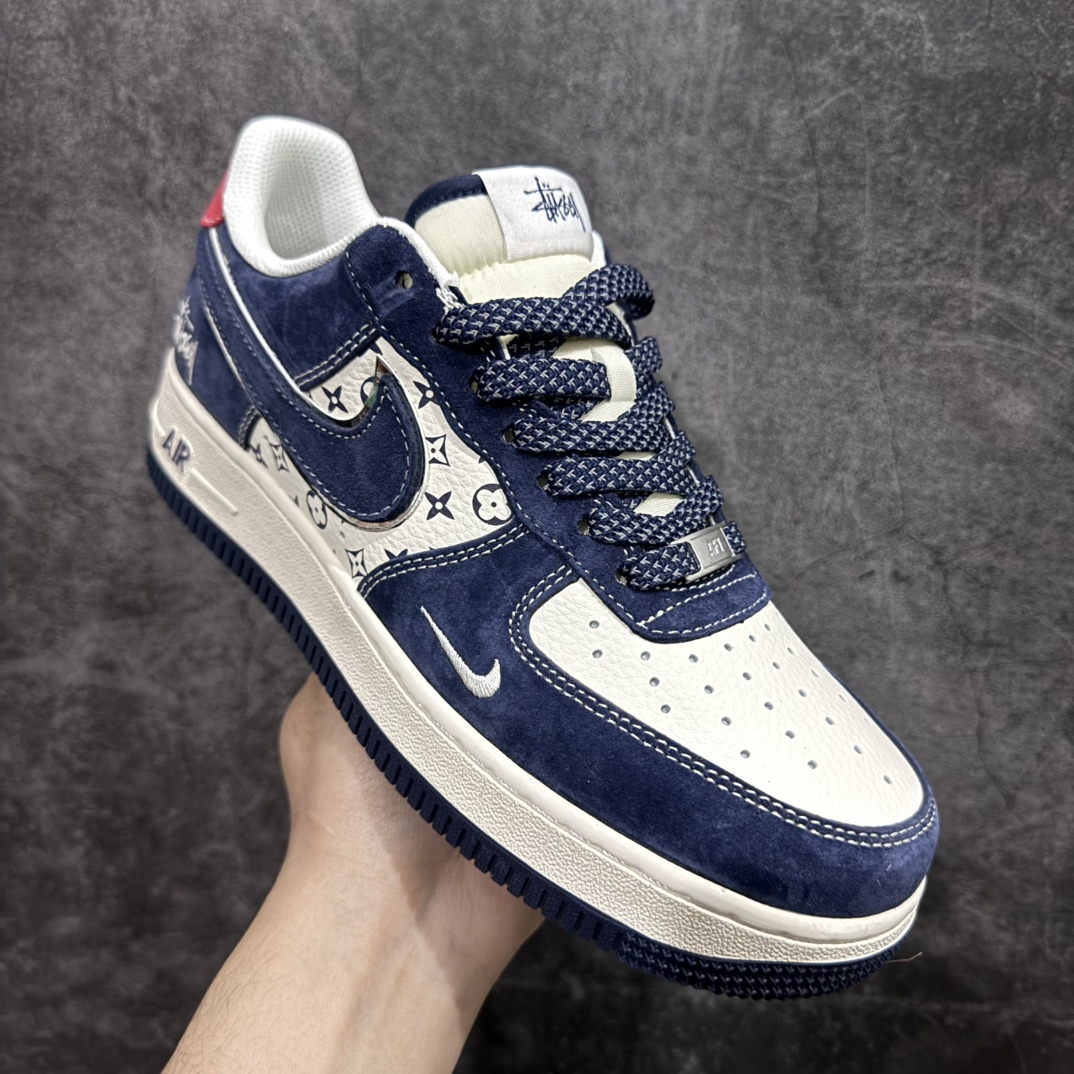 图片[3]-【定制版】Nk Air Force 1\’07 Low 斯图西联名-深蓝红印花 空军一号 低帮休闲板鞋 XZ6188-350rn原楦头原纸板 原装鞋盒 定制五金配件 内置全掌气垫 原厂鞋底 r 尺码：36 36.5 37.5 38 38.5 39 40 40.5 41 42 42.5 43 44 44.5 45  编码：HXS310320-莆田鞋批发中心