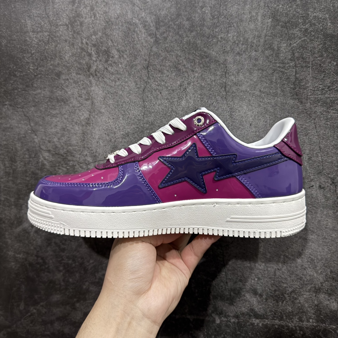 图片[2]-【纯原Y版】A BATHING APE STA  经典潮流 时尚板鞋 男女同款BAPE STA 是 Bape 旗下的一款运动鞋系列。BAPE STA 于 2002 年推出，该鞋款融合了 Bape 的品牌元素和风格，具有较高的辨识度。有各种丰富的颜色选择，满足不同消费者的喜好。Bape 作为著名的潮流品牌，BAPE STA 也带有浓厚的潮流感，受到许多潮流人士和明星的喜爱。对街头潮流文化产生了一定的影响。它不仅是一款运动鞋，更是潮流文化的一种象征。 尺码:36 36.5 37.5 38 38.5 40 40.5 41 42 42.5 43 44 44.5 45 46 编码：DF260280-莆田鞋批发中心