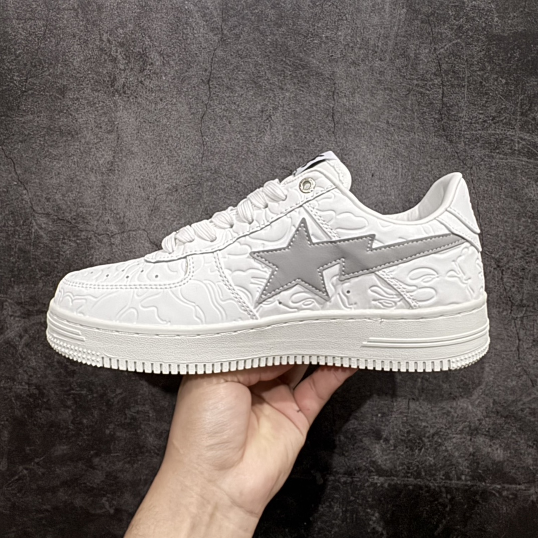 图片[2]-【纯原Y版】A BATHING APE STA  经典潮流 时尚板鞋 男女同款BAPE STA 是 Bape 旗下的一款运动鞋系列。BAPE STA 于 2002 年推出，该鞋款融合了 Bape 的品牌元素和风格，具有较高的辨识度。有各种丰富的颜色选择，满足不同消费者的喜好。Bape 作为著名的潮流品牌，BAPE STA 也带有浓厚的潮流感，受到许多潮流人士和明星的喜爱。对街头潮流文化产生了一定的影响。它不仅是一款运动鞋，更是潮流文化的一种象征。 尺码:36 36.5 37.5 38 38.5 40 40.5 41 42 42.5 43 44 44.5 45 46 编码：DF260280-莆田鞋批发中心