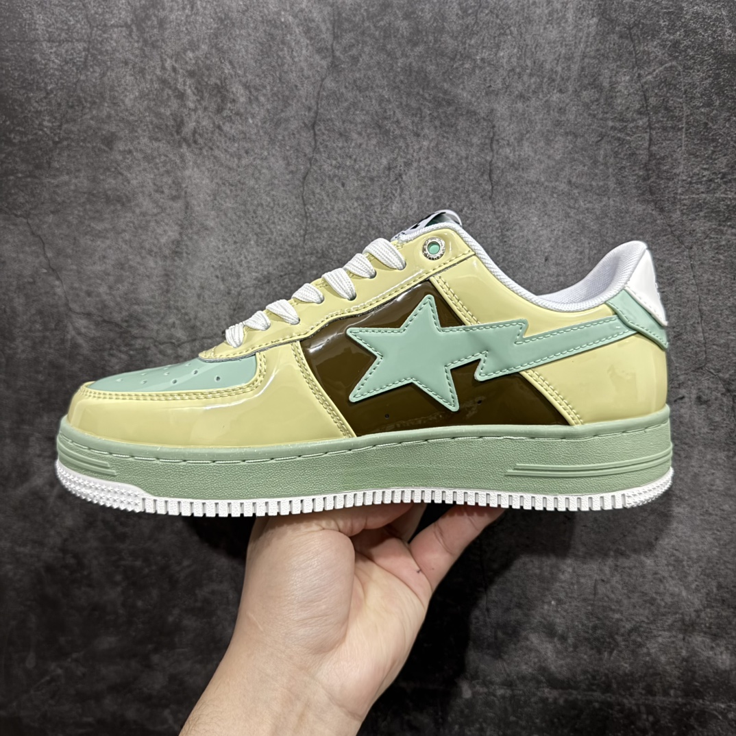 图片[2]-【纯原Y版】A BATHING APE STA  经典潮流 时尚板鞋 男女同款BAPE STA 是 Bape 旗下的一款运动鞋系列。BAPE STA 于 2002 年推出，该鞋款融合了 Bape 的品牌元素和风格，具有较高的辨识度。有各种丰富的颜色选择，满足不同消费者的喜好。Bape 作为著名的潮流品牌，BAPE STA 也带有浓厚的潮流感，受到许多潮流人士和明星的喜爱。对街头潮流文化产生了一定的影响。它不仅是一款运动鞋，更是潮流文化的一种象征。 尺码:36 36.5 37.5 38 38.5 40 40.5 41 42 42.5 43 44 44.5 45 46 编码：DF260280-莆田鞋批发中心