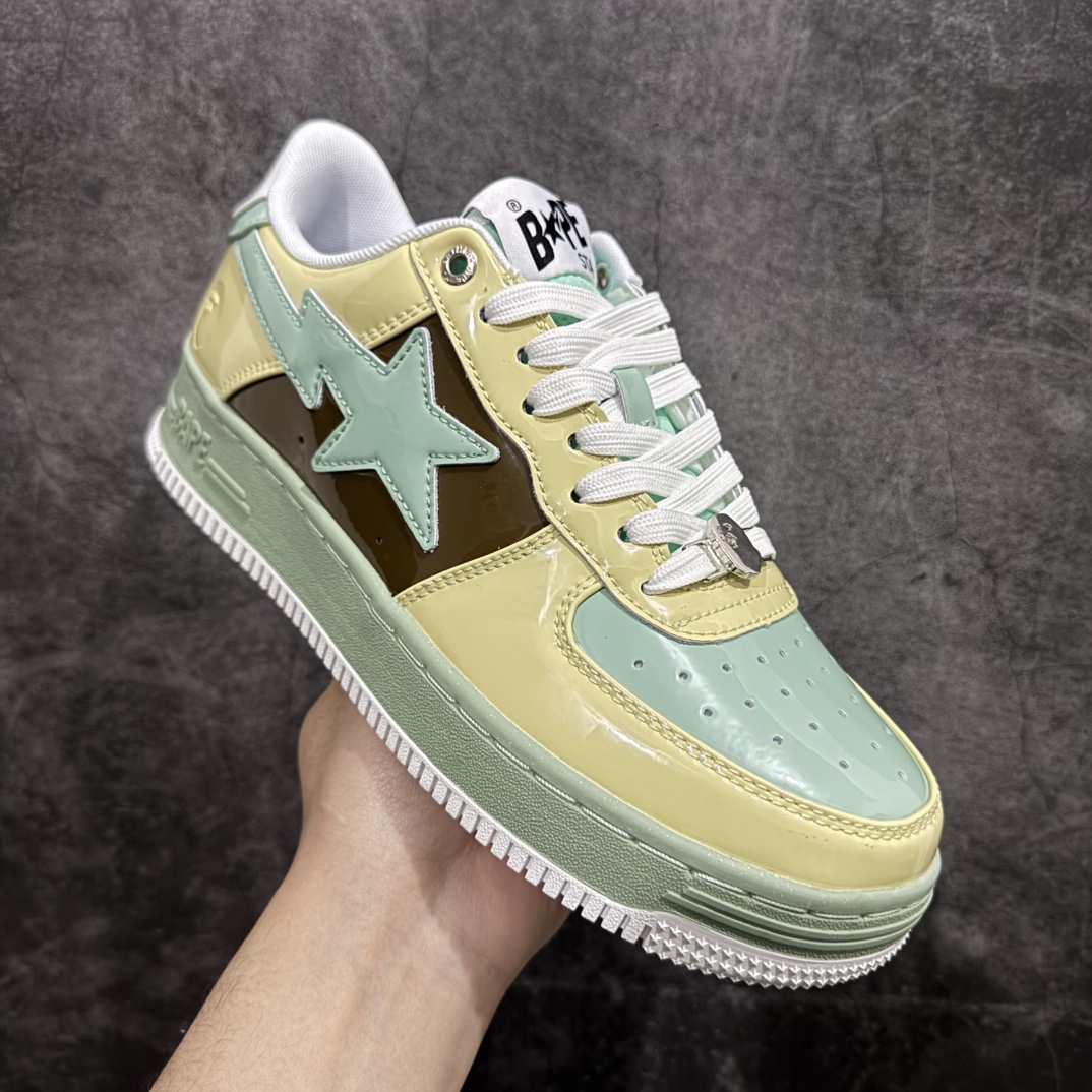 图片[3]-【纯原Y版】A BATHING APE STA  经典潮流 时尚板鞋 男女同款BAPE STA 是 Bape 旗下的一款运动鞋系列。BAPE STA 于 2002 年推出，该鞋款融合了 Bape 的品牌元素和风格，具有较高的辨识度。有各种丰富的颜色选择，满足不同消费者的喜好。Bape 作为著名的潮流品牌，BAPE STA 也带有浓厚的潮流感，受到许多潮流人士和明星的喜爱。对街头潮流文化产生了一定的影响。它不仅是一款运动鞋，更是潮流文化的一种象征。 尺码:36 36.5 37.5 38 38.5 40 40.5 41 42 42.5 43 44 44.5 45 46 编码：DF260280-莆田鞋批发中心