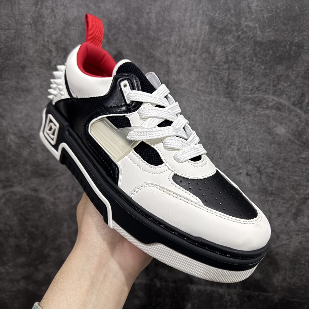 图片[3]-【OK纯原版】Christian Louboutin 路铂廷 24ss 红底运动鞋 发布活动回溯标志性的90年代，以及篮球文化盛行的传奇时代，致敬全新运动鞋 ASTROLOUBI的灵感源泉。轻巧动感设计，后跟拉袢方便一脚蹬穿脱 后帮饰有铆钉，鞋身一侧点缀CL字母标志，个性亮眼 尺码：36-47-选品中心