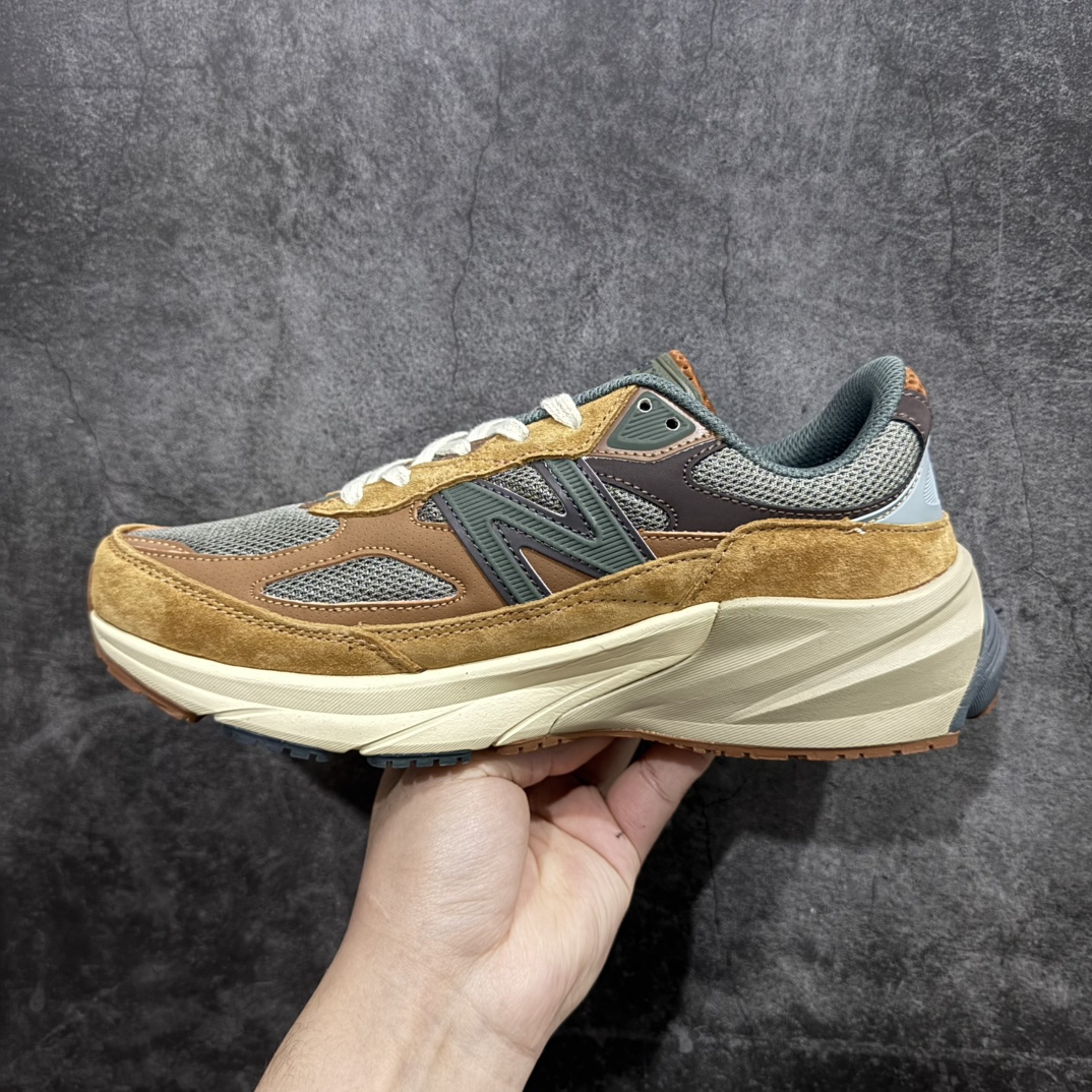 图片[2]-【K版纯原】New Balance M990CH6 新百伦NB990V6 第六代总统复古慢跑鞋正确3M反光细节 原楦原纸版开发 正确6层组合底模精密开发 搭载全新碳素中底 后跟透明TPU水晶装饰条稳固 沿用了引以为傲的跑鞋手工技艺 采用猪皮绒面并包裹局部透气网面的鞋身设计 菱网鞋舌上刻有New Balance USA 鞋面依旧身着经典的大热之灰 彰显了其高端的品质身份  尺码：36 37 37.5 38 38.5 39 40 40.5 41.5 42 42.5 43 44 45 编码：HXS270200-莆田鞋批发中心