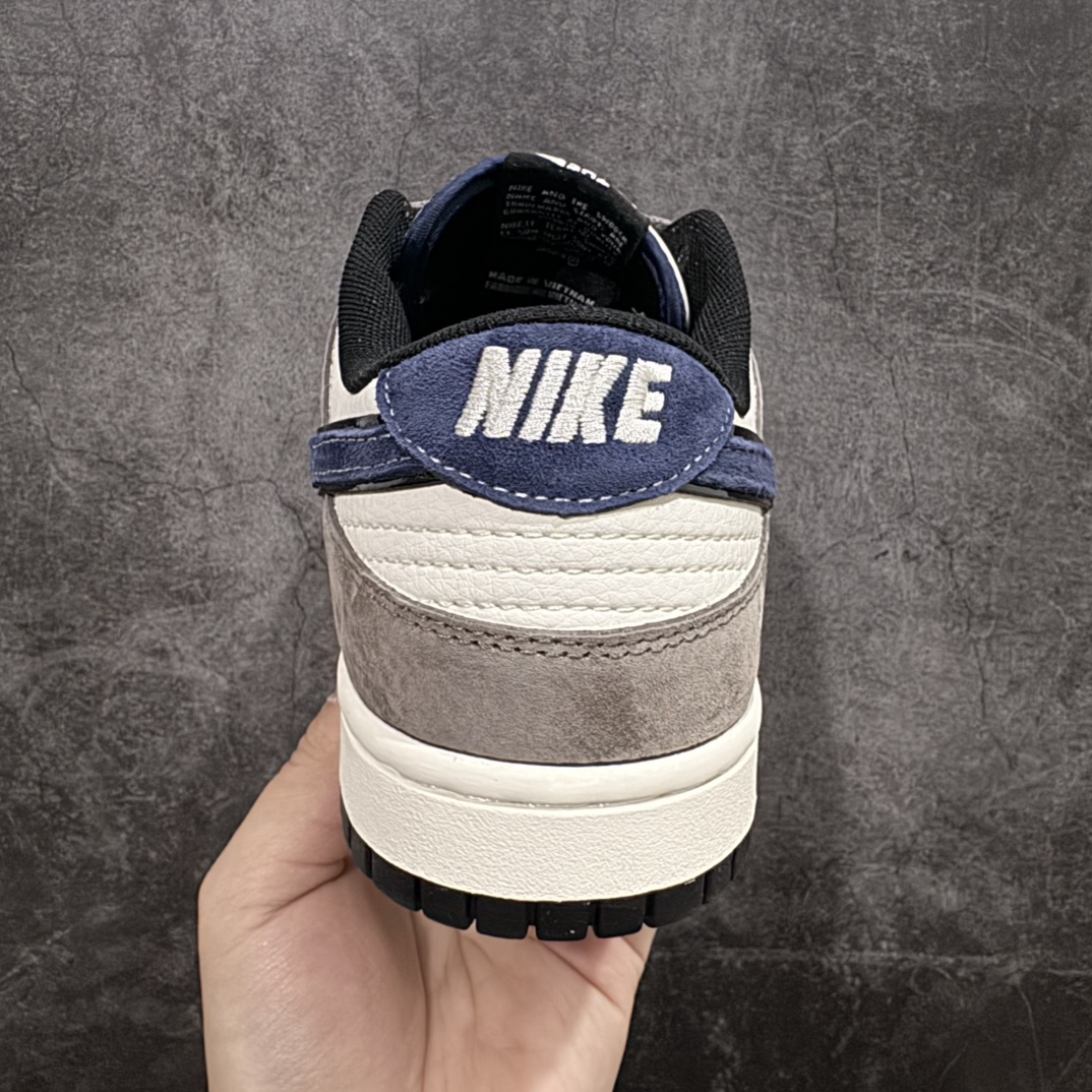 图片[4]-【定制版】Nk SB Dunk Low 北面联名-神秘灰 周年高端定制 低帮休闲板鞋 XS1086-006rn#定制鞋盒 大厂纯原品质出货 超高清洁度 皮料切割干净无任何毛边 细节完美 r 尺码：36 36.5 37.5 38 38.5 39 40 40.5 41 42 42.5 43 44 44.5 45  编码：HXS320340-莆田鞋批发中心