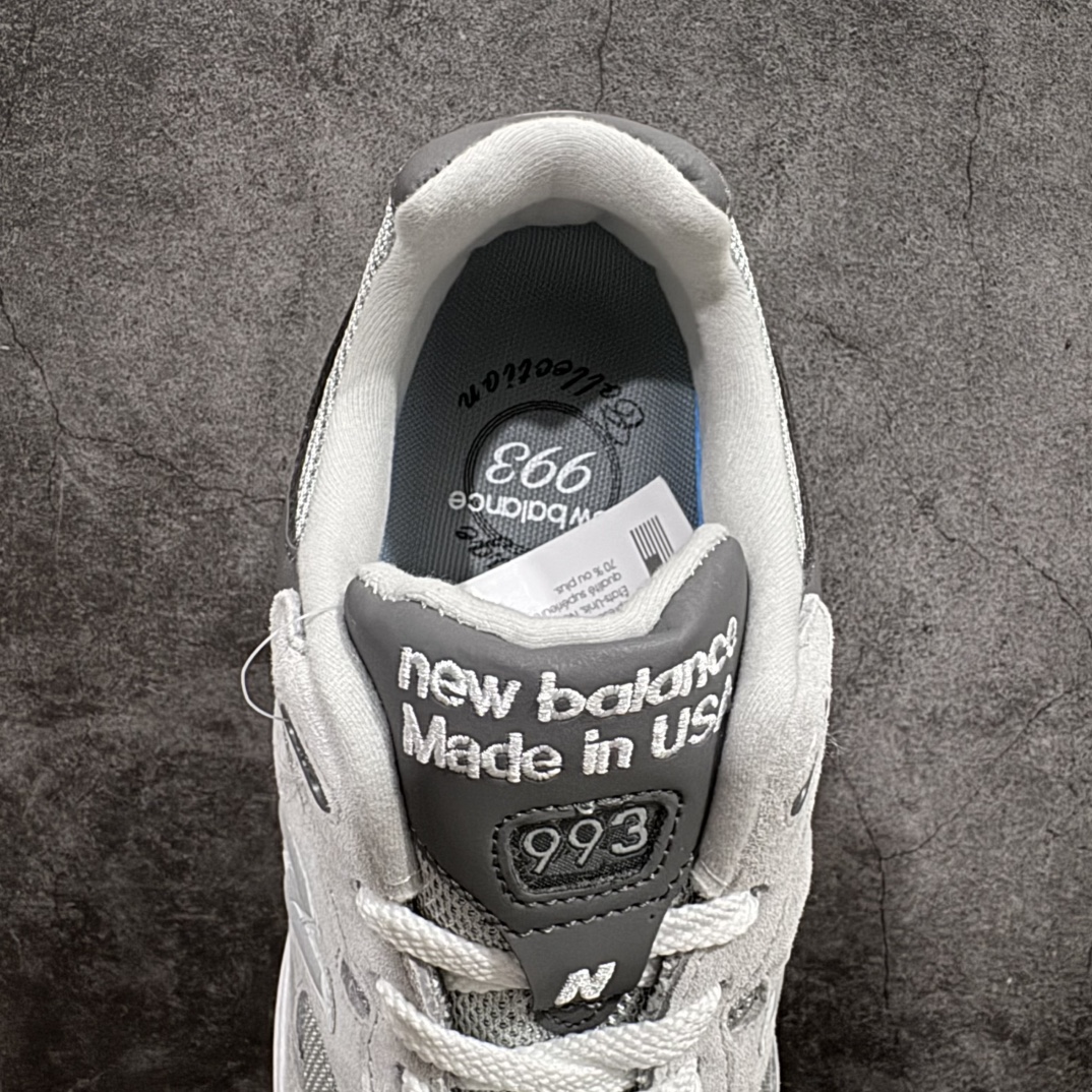 图片[8]-【K版纯原】New Balance MR993GL 新百伦NB993总统复古慢跑鞋n正确3M反光细节 原楦原纸版开发 正确6层组合底模精密开发 后跟透明TPU水晶装饰条稳固 沿用了引以为傲的跑鞋手工技艺 采用猪皮绒面并包裹局部透气网面的鞋身设计 菱网鞋舌上刻有New Balance USA 鞋面依旧身着经典的大热之灰 彰显了其高端的品质身份Size：36 37 37.5 38 38.5 39 40 40.5 41 42 42.5 43 44 45.5 编码：HXS270300-莆田鞋批发中心