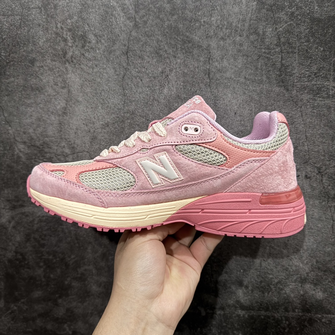 图片[2]-【K版纯原】New Balance MR993JH1 新百伦NB993总统复古慢跑鞋n正确3M反光细节 原楦原纸版开发 正确6层组合底模精密开发 后跟透明TPU水晶装饰条稳固 沿用了引以为傲的跑鞋手工技艺 采用猪皮绒面并包裹局部透气网面的鞋身设计 菱网鞋舌上刻有New Balance USA 鞋面依旧身着经典的大热之灰 彰显了其高端的品质身份Size：36 37 37.5 38 38.5 39 40 40.5 41 42 42.5 43 44 45.5 编码：HXS270300-莆田鞋批发中心