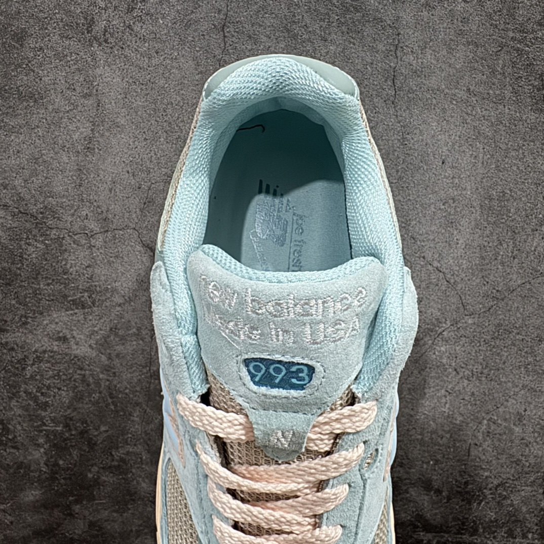 图片[8]-【K版纯原】New Balance MR993JF1 新百伦NB993总统复古慢跑鞋n正确3M反光细节 原楦原纸版开发 正确6层组合底模精密开发 后跟透明TPU水晶装饰条稳固 沿用了引以为傲的跑鞋手工技艺 采用猪皮绒面并包裹局部透气网面的鞋身设计 菱网鞋舌上刻有New Balance USA 鞋面依旧身着经典的大热之灰 彰显了其高端的品质身份Size：36 37 37.5 38 38.5 39 40 40.5 41 42 42.5 43 44 45.5 编码：HXS270300-莆田鞋批发中心