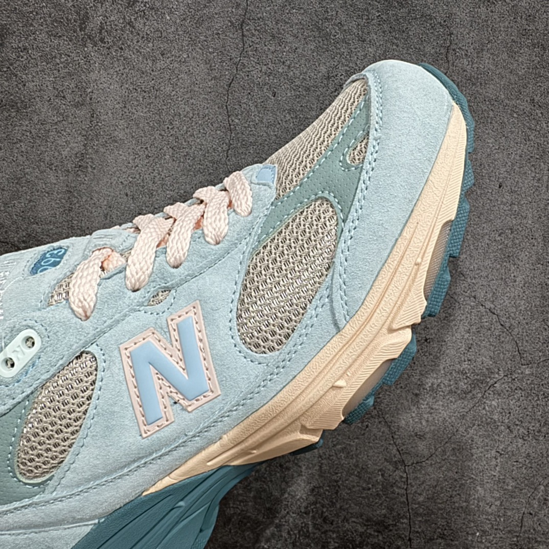 图片[6]-【K版纯原】New Balance MR993JF1 新百伦NB993总统复古慢跑鞋n正确3M反光细节 原楦原纸版开发 正确6层组合底模精密开发 后跟透明TPU水晶装饰条稳固 沿用了引以为傲的跑鞋手工技艺 采用猪皮绒面并包裹局部透气网面的鞋身设计 菱网鞋舌上刻有New Balance USA 鞋面依旧身着经典的大热之灰 彰显了其高端的品质身份Size：36 37 37.5 38 38.5 39 40 40.5 41 42 42.5 43 44 45.5 编码：HXS270300-莆田鞋批发中心