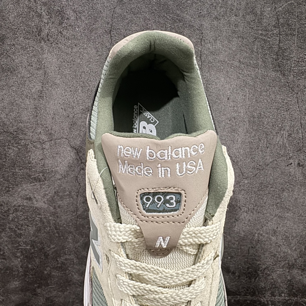 图片[8]-【K版纯原】New Balance MR993KT1 新百伦NB993总统复古慢跑鞋n正确3M反光细节 原楦原纸版开发 正确6层组合底模精密开发 后跟透明TPU水晶装饰条稳固 沿用了引以为傲的跑鞋手工技艺 采用猪皮绒面并包裹局部透气网面的鞋身设计 菱网鞋舌上刻有New Balance USA 鞋面依旧身着经典的大热之灰 彰显了其高端的品质身份Size：36 37 37.5 38 38.5 39 40 40.5 41 42 42.5 43 44 45.5 编码：HXS270300-莆田鞋批发中心