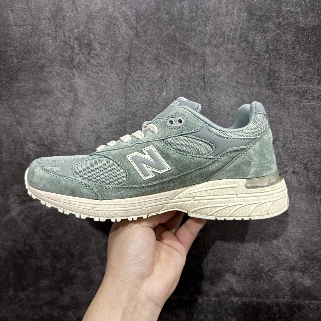 图片[2]-【K版纯原】New Balance MR993KH1 新百伦NB993总统复古慢跑鞋n正确3M反光细节 原楦原纸版开发 正确6层组合底模精密开发 后跟透明TPU水晶装饰条稳固 沿用了引以为傲的跑鞋手工技艺 采用猪皮绒面并包裹局部透气网面的鞋身设计 菱网鞋舌上刻有New Balance USA 鞋面依旧身着经典的大热之灰 彰显了其高端的品质身份Size：36 37 37.5 38 38.5 39 40 40.5 41 42 42.5 43 44 45.5 编码：HXS270300-莆田鞋批发中心