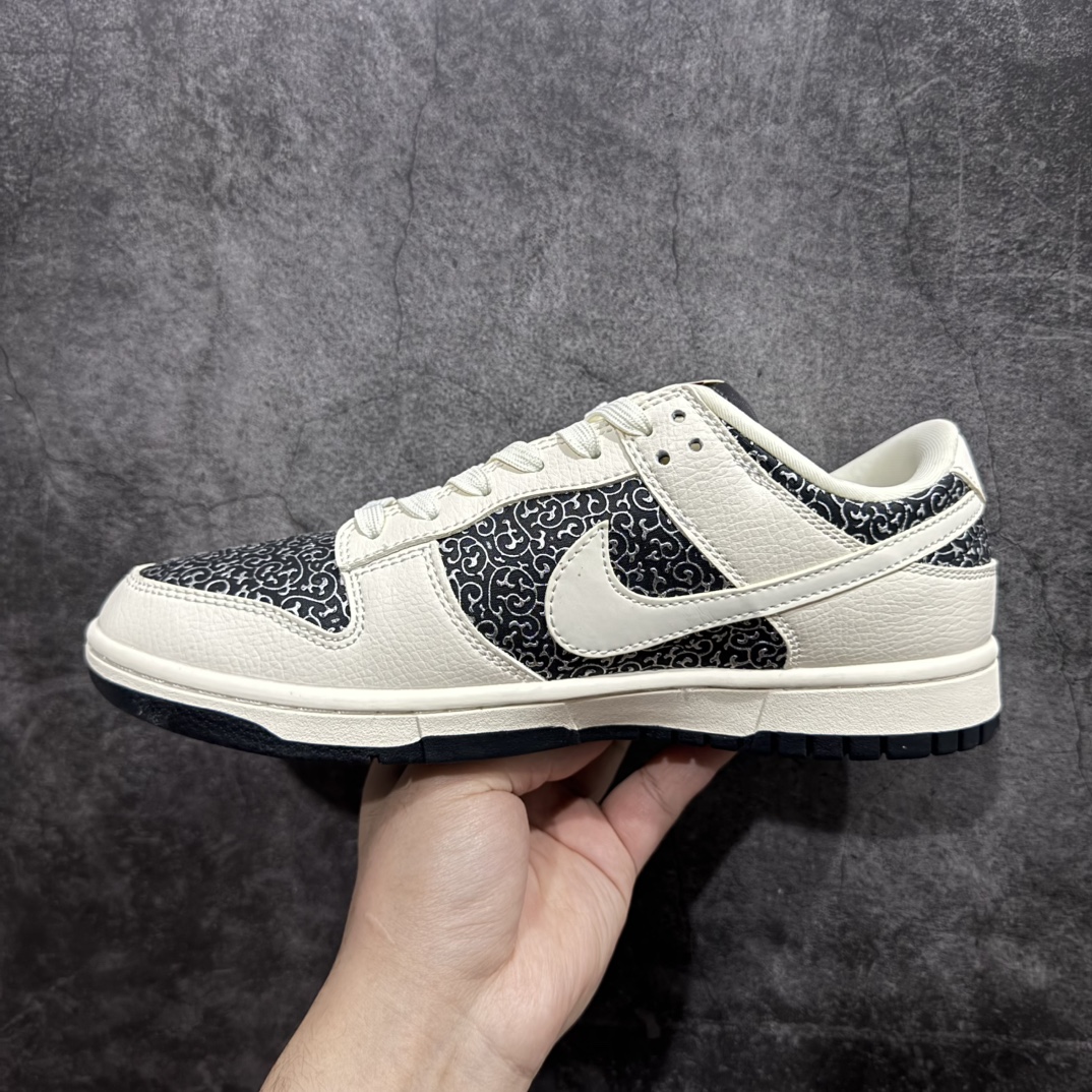 图片[2]-【定制版】Nike SB Dunk Low x HERMES C爱马仕米白黑银纹n纯原大厂出品 极力推荐n原装头层材料 独家版型蒸餾加工n帶來的是更好的视觉和脚感体验n大厂纯原品质出货 清洁度 电绣工艺皮料切割干净无任何毛边 细节完美 官方货号：XD6188 038 尺码：36 36.5 37.5 38 38.5 39 40 40.5 41 42 42.5 43 44 44.5 45 编码：CC180190-莆田鞋批发中心