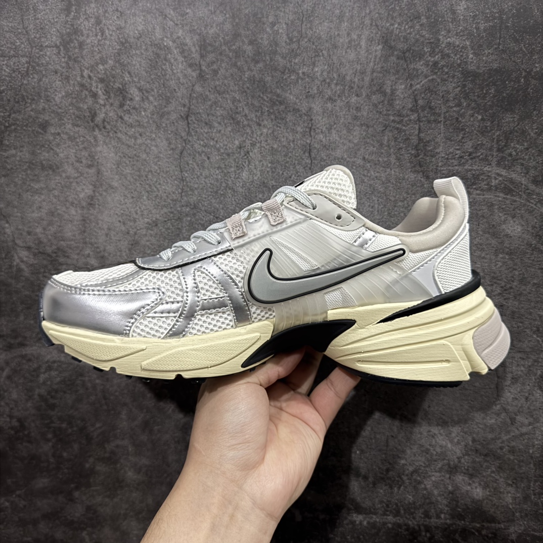 图片[2]-【VT纯原福利】Nike Wmns V2K Runtekk复古老爹跑鞋n天猫各大平台充正版本n全鞋正品原材料原版开发n正确4层组合底模 原厂网眼 高弹MD市场顶级版本 随意对比pk品质  现福利特价n支持无条件售后 非市售太空盲盒版本 欢迎对比🆚PK  尺码：35.5-45 编码：GQ190200-莆田鞋批发中心