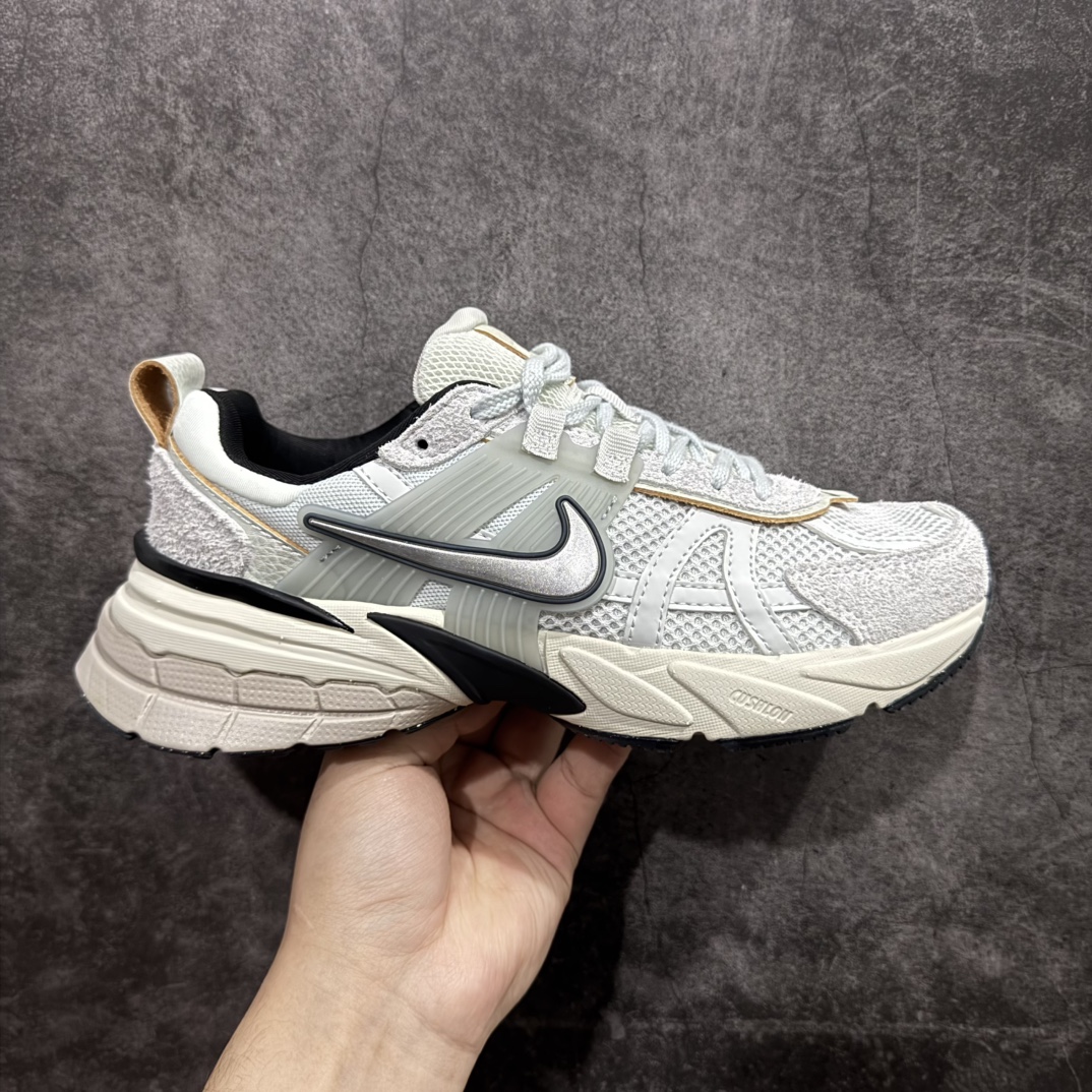 图片[4]-【VT纯原福利】Nike Wmns V2K Runtekk复古老爹跑鞋n天猫各大平台充正版本n全鞋正品原材料原版开发n正确4层组合底模 原厂网眼 高弹MD市场顶级版本 随意对比pk品质  现福利特价n支持无条件售后 非市售太空盲盒版本 欢迎对比🆚PK  尺码：35.5-45 编码：GQ190200-莆田鞋批发中心