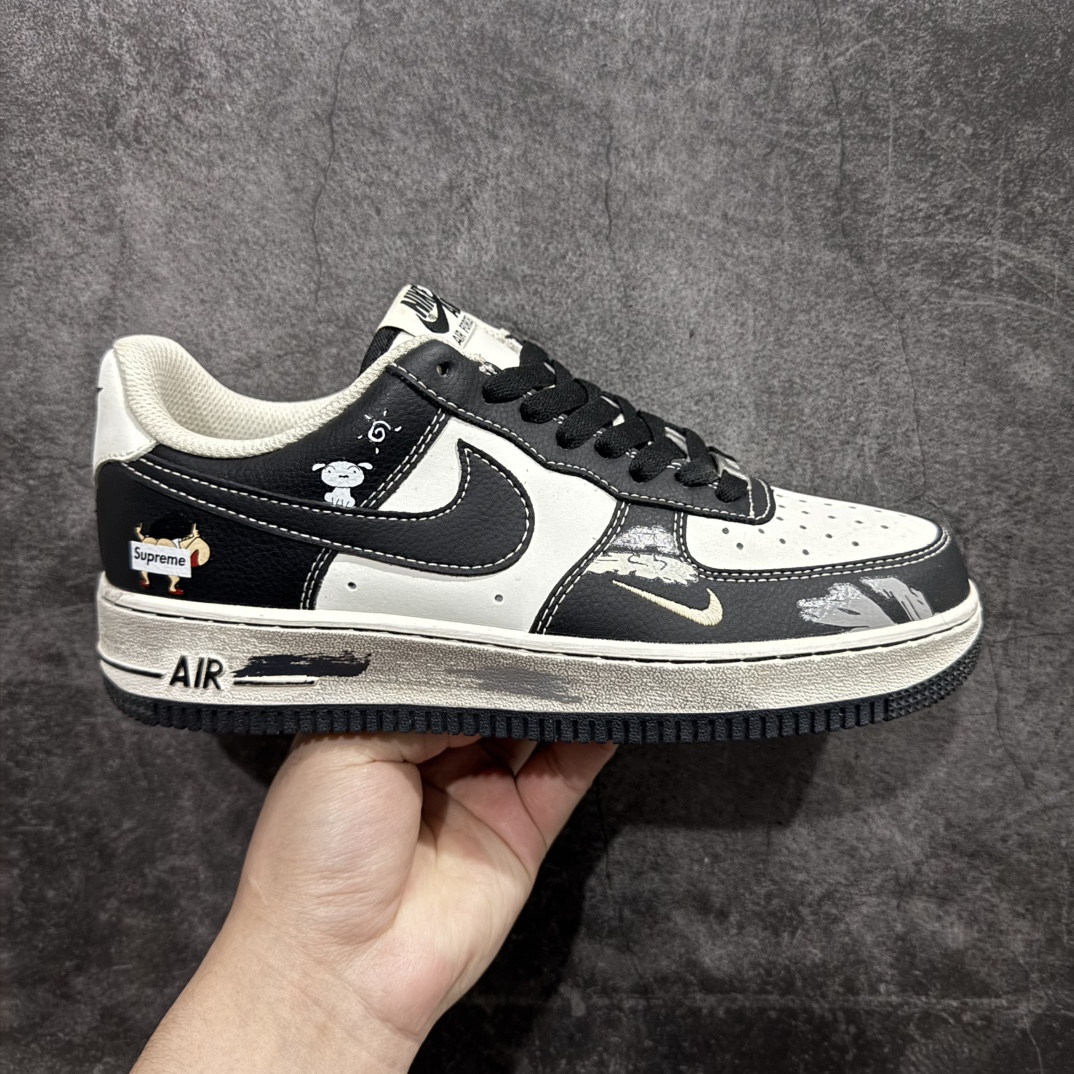 【公司级】Nike Air Force 1 Low 07 x Supreme 蜡笔小新涂鸦 白黑n原楦头原纸板 打造纯正低帮空军版型 专注外贸渠道 全掌内置蜂窝气垫原盒配件 原厂中底钢印、拉帮完美官方货号：DB3301 880 Size：36 36.5 37.5 38 38.5 39 40 40.5 41 42 42.5 43 44 44.5 45 编码：HXS310320-莆田鞋批发中心