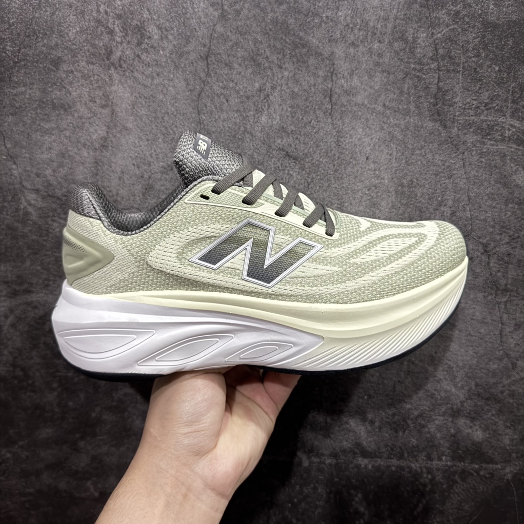 【纯原版】New Balance NB Fresh Foam Evoz V6 舒适耐磨低帮跑步鞋纯原版本受到Fresh Foam舒适骑行的启发跑鞋将毛绒舒适感提升到一个新的水平这款鞋旨在提供我们柔软 缓震的足底体验采用FreshFoam技术可平衡巅峰性能和一流的缓震性能货号: MMORLF6 尺码：40-45 编码：MG260280-莆田鞋批发中心