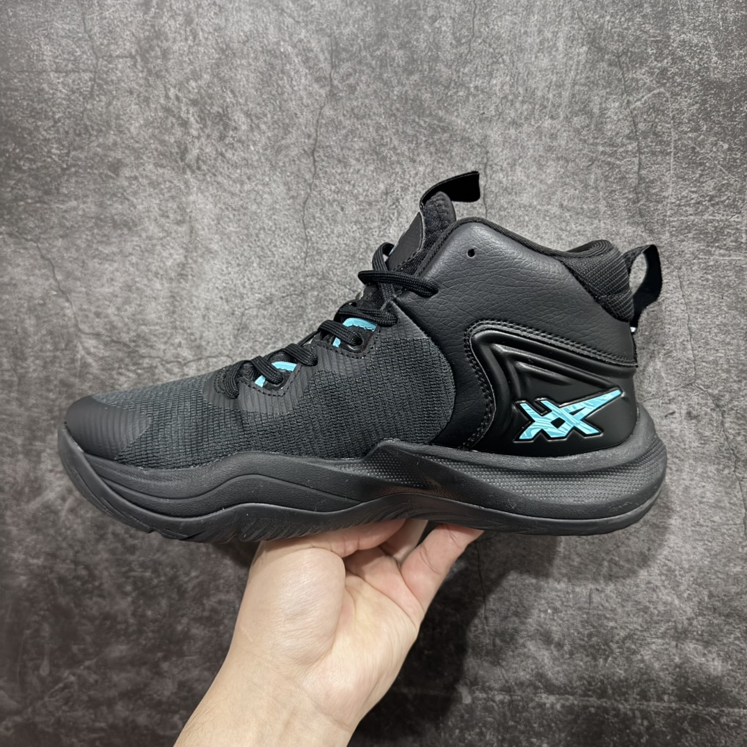 图片[2]-【K版】Asics Nova Surge 3 亚瑟士中帮实战篮球鞋 织物网眼鞋面 下层密布透气孔 热熔材料对鞋头进行加固 共计7组鞋带孔 前4对鞋带孔添加TU材质加固 系紧鞋带后更加贴合双脚 减少对于脚背的压迫感 鞋舌处采用皮革材质 内高外低的鞋帮设计 内侧提升支撑性 外侧提升灵活性 后跟跟腱位置和粉色织物位置采用独立泡棉 更加贴合双脚 内侧鞋领处大面积皮革材质 支撑包裹性相当不错 尺码：36-46（半）-选品中心