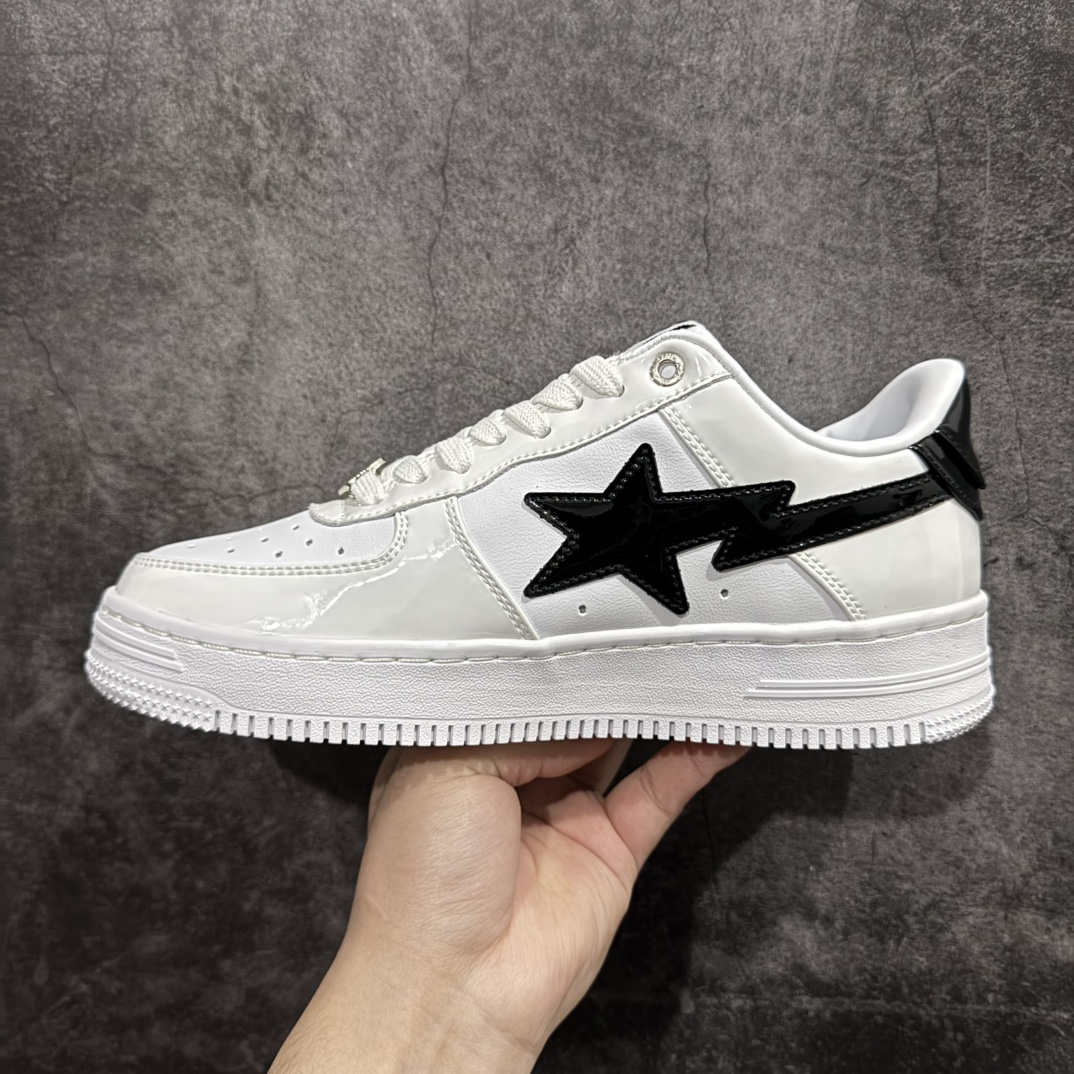 图片[2]-【纯原Y版】A BATHING APE STA  经典潮流 时尚板鞋 男女同款BAPE STA 是 Bape 旗下的一款运动鞋系列。BAPE STA 于 2002 年推出，该鞋款融合了 Bape 的品牌元素和风格，具有较高的辨识度。有各种丰富的颜色选择，满足不同消费者的喜好。Bape 作为著名的潮流品牌，BAPE STA 也带有浓厚的潮流感，受到许多潮流人士和明星的喜爱。对街头潮流文化产生了一定的影响。它不仅是一款运动鞋，更是潮流文化的一种象征。 尺码:36 36.5 37.5 38 38.5 40 40.5 41 42 42.5 43 44 44.5 45 46 编码：DF260280-莆田鞋批发中心