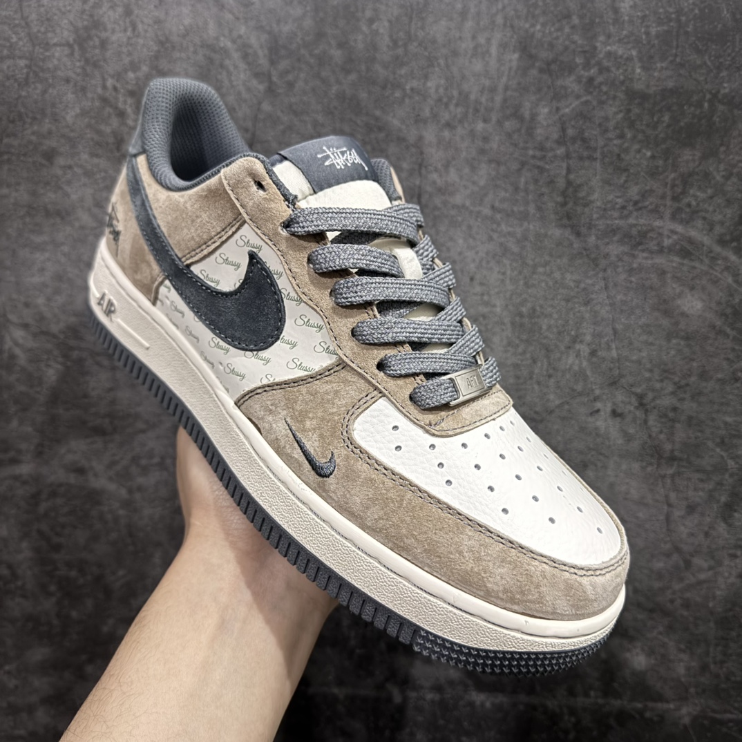 图片[3]-【定制版】Nk Air Force 1\’07 Low 斯图西联名-羊皮棕 空军一号 低帮休闲板鞋 XZ6188-888rn#原楦头原纸板 原装鞋盒 定制五金配件 内置全掌气垫 原厂鞋底 r 尺码：36 36.5 37.5 38 38.5 39 40 40.5 41 42 42.5 43 44 44.5 45  编码：HXS310320-莆田鞋批发中心