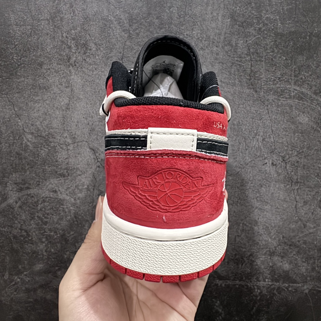 图片[4]-【定制版】Air Jordan 1 Low AJ1 乔1 斯图西联名-黑红抽绳 高端定制 低帮复古篮球鞋 SJ9950-048rn#定制鞋盒 大厂纯原品质出货 超高清洁度 皮料切割干净无任何毛边 细节完美 r 尺码：36 36.5 37.5 38 38.5 39 40 40.5 41 42 42.5 43 44 44.5 45  编码：HXS340360-莆田鞋批发中心