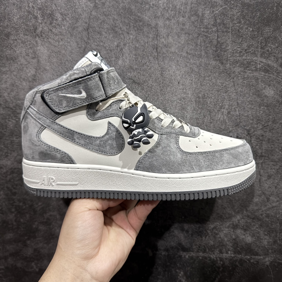 【定制版】Nk Air Force 1\’07 Mid 漫威主题 黑豹 空军一号3M反光中帮休闲板鞋 CW2288-668n#定制皮料 原楦原纸板 纯正空军版型 内置全掌气垫 尺码：36 36.5 37.5 38 38.5 39 40 40.5 41 42 42.5 43 44 44.5 45 编码：HXS310320-莆田鞋批发中心