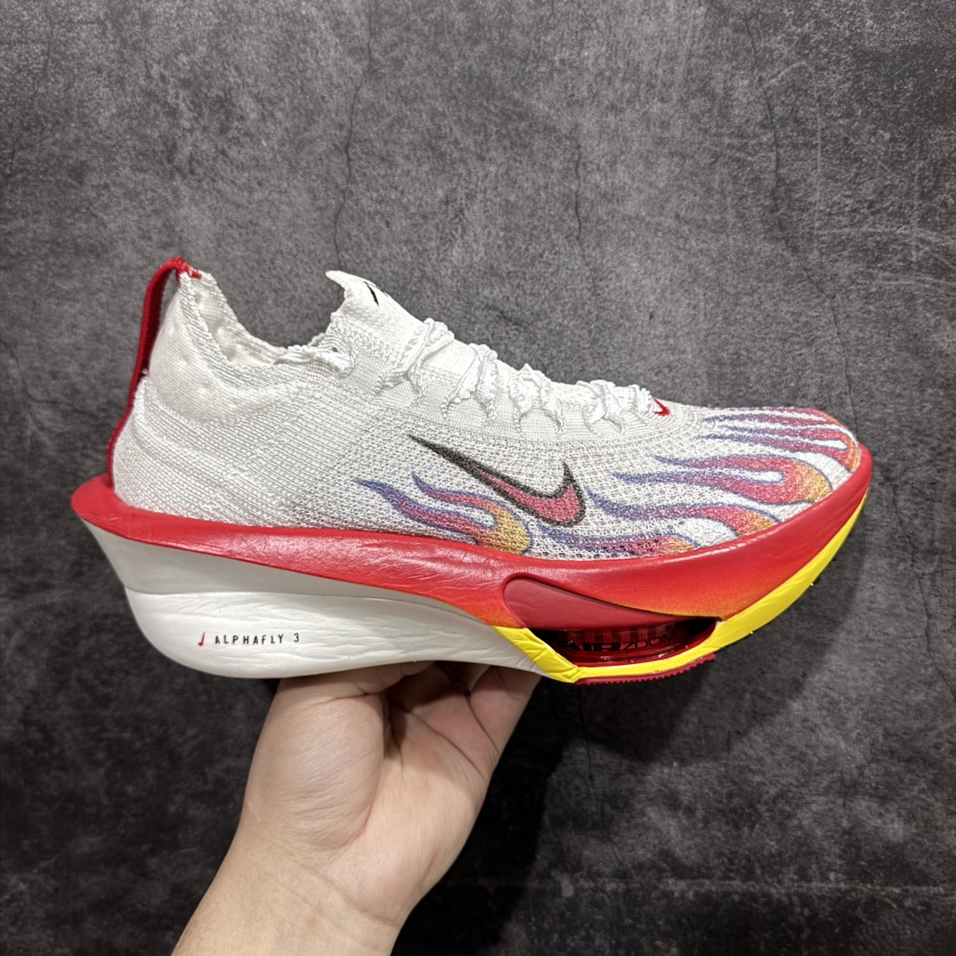 【正确刷漆版】Nk Zoom AlphaFly Next% 3 \”Prototype\” 2024年全新超级马拉松跑鞋  FD8315-103rnn配件齐 有配正确配套防尘布袋n正确大底刷漆（鞋底部分黑色刷漆有裂纹）n鞋款搭载两个Airzoom缓震配置，全掌型碳纤维板，缔造出色推进感；中底ZoomX 泡绵从后跟延伸至鞋头，超强回弹性r 尺码：36 36.5 37.5 38 38.5 39 40 40.5 41 42 42.5 43 44 44.5 45 46 47.5 编码：XZ320350-莆田鞋批发中心