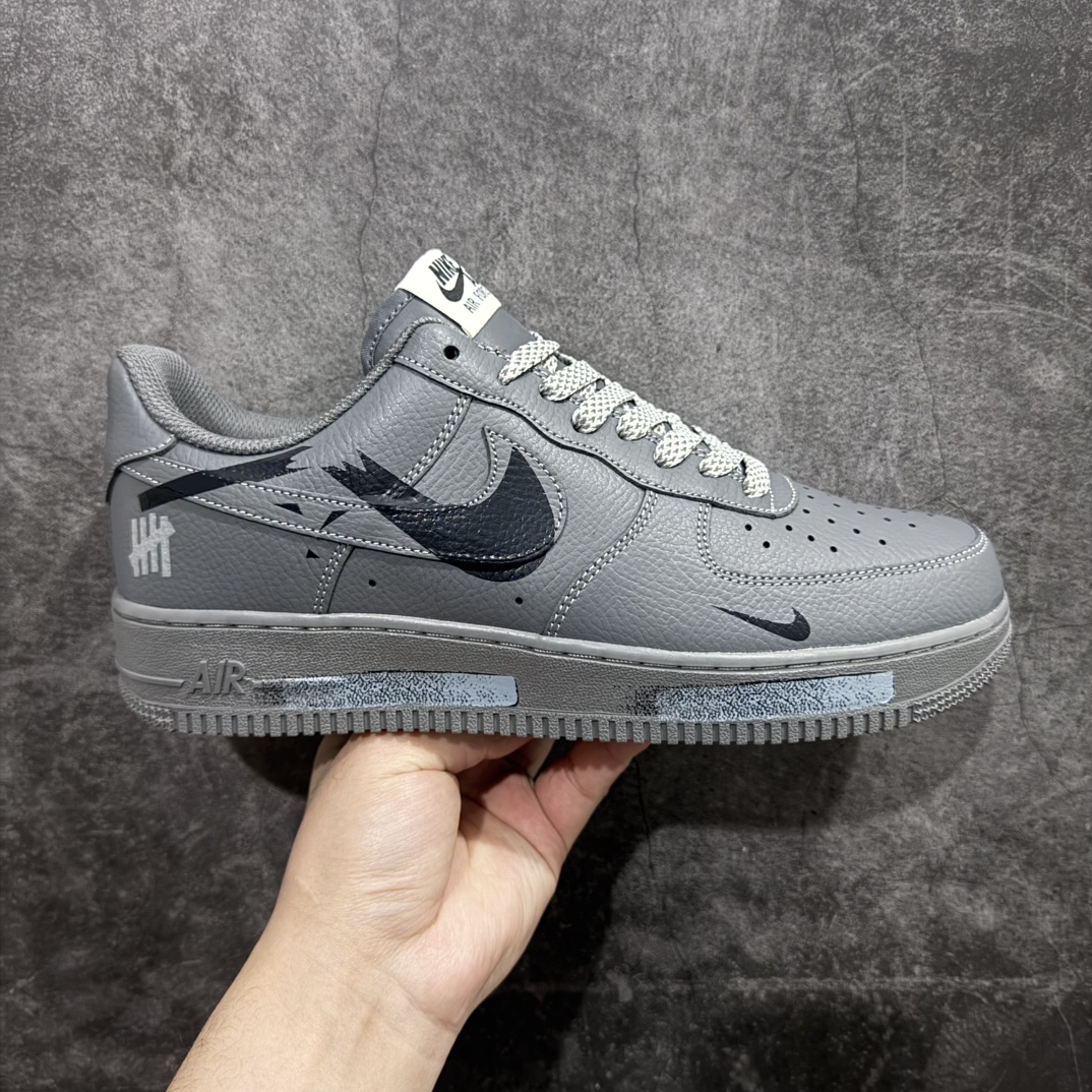 【定制版】Nike Air Force 1 Low 07 x UNDEFEATED 断裂三钩深灰满天星 空军一号 低帮运动休闲板鞋n原楦头原纸板 打造纯正低帮空军版型 专注外贸渠道 全掌内置蜂窝气垫 原盒配件 原厂中底钢印、拉帮完美货号：DZ6767-109 尺码：36 36.5 37.5 38 38.5 39 40 40.5 41 42 42.5 43 44 44.5 45 编码：HXS290300-莆田鞋批发中心