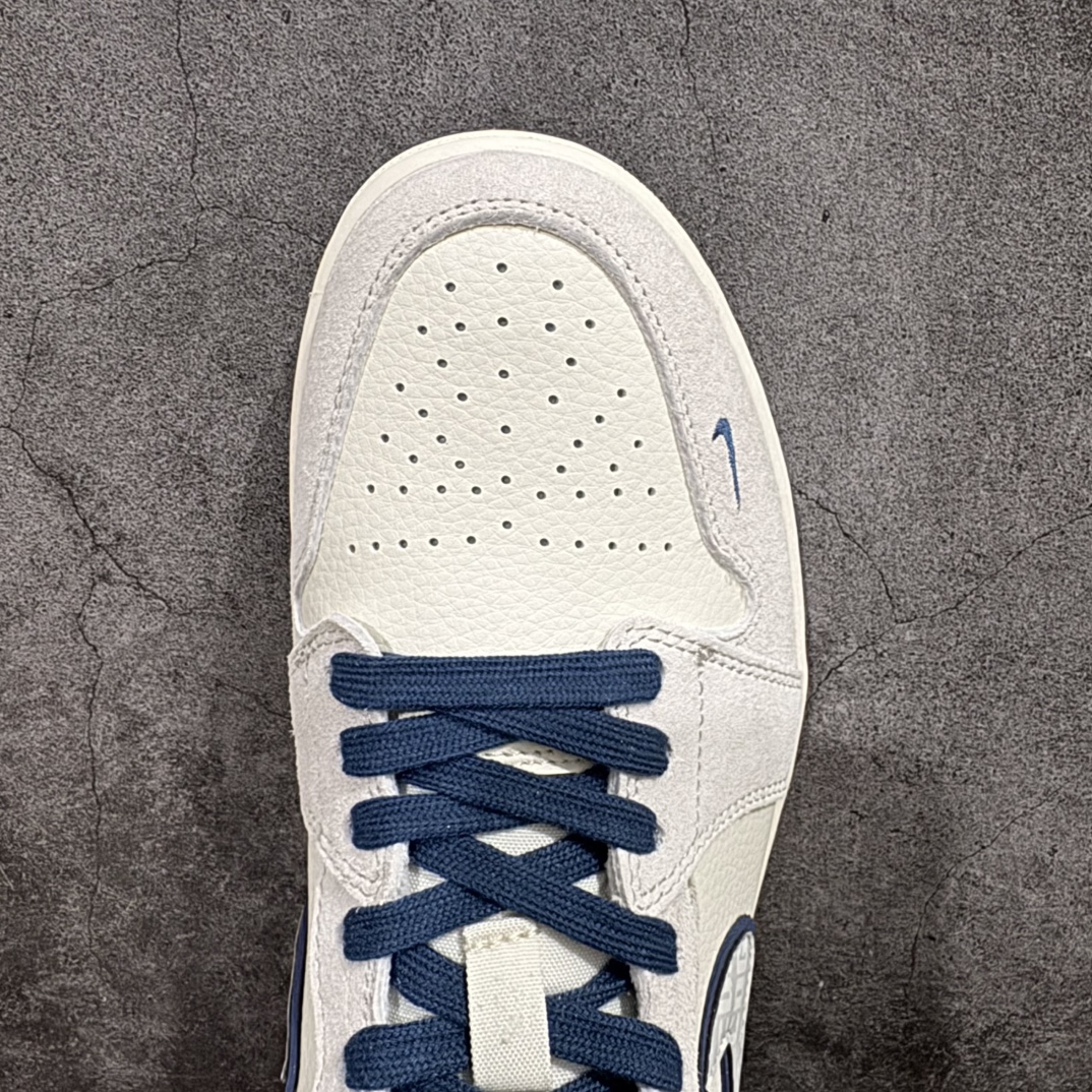 图片[5]-【定制版】Air Jordan 1 Low AJ1 乔一联名 高端定制 低帮复古休闲板鞋货号：DM9188-011n定制鞋盒 大厂纯原品质出货 超高清洁度 皮料切割干净无任何毛边 细节完美  尺码：36 36.5 37.5 38 38.5 39 40 40.5 41 42 42.5 43 44 44.5 45 编码：HXS340360-莆田鞋批发中心