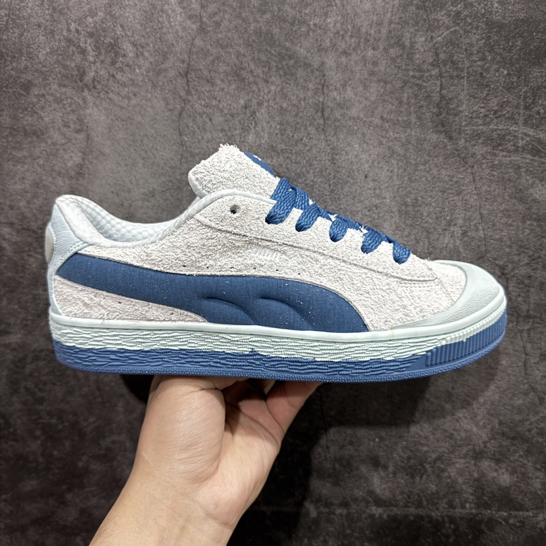 【公司级】Puma Suede XL Crush 彪马男女式运动板鞋 防滑耐磨百搭舒适时尚休闲鞋 PUMA Black-Shadow Gray复古单品彪马 时尚 舒适 防滑耐磨 低帮 板鞋 男女同款nn防滑耐磨 好穿不累脚面包鞋型 秋冬氛围感拉满！n上脚舒服！可可爱爱 一眼爱住。n建议尺码买大一码喔 尺码：36-45含半码 编码：MZ210230-莆田鞋批发中心