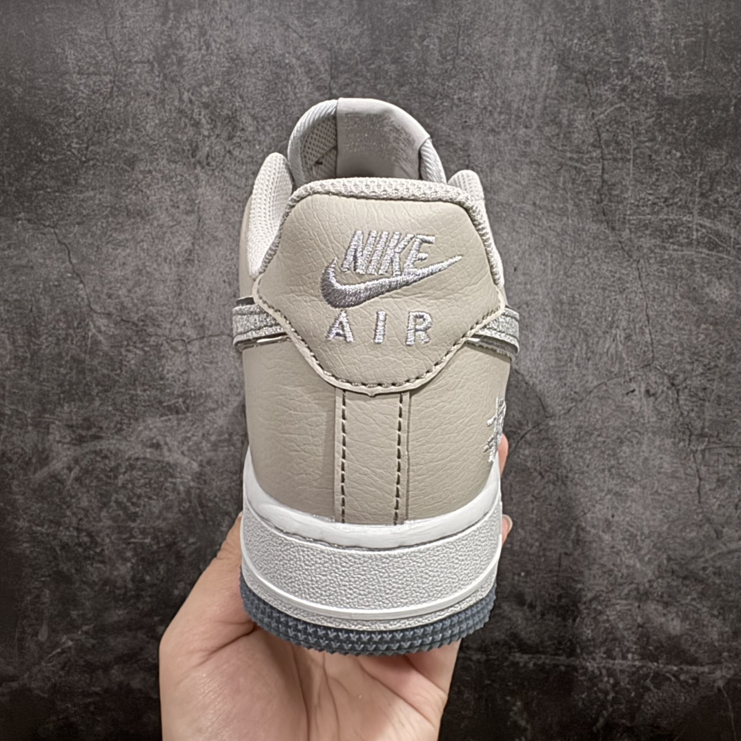 图片[4]-【公司级】Nike Air Force 1 Low 斯图西联名n原楦头原纸板 打造纯正空军版型 专注外贸渠道 全掌内置蜂窝气垫原盒配件 原厂中底钢印、拉帮完美  官方货号：QY6818 521 Size：36 36.5 37.5 38 38.5 39 40 40.5 41 42 42.5 43 44 45  编码：CC280300n-莆田鞋批发中心