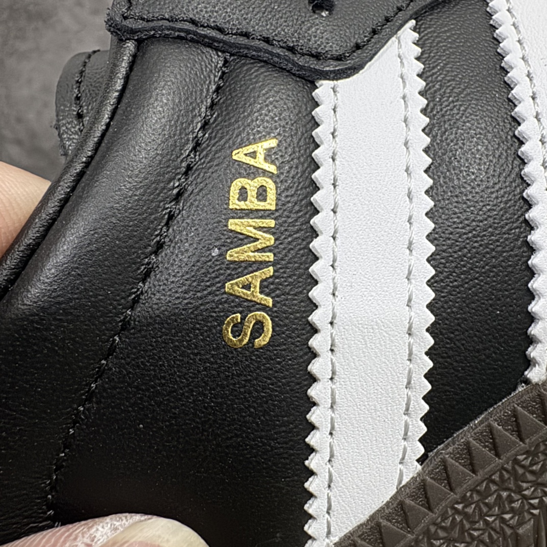 图片[3]-【GX原厂皮】Adidas Original Samba 黑白 B75807n真正原厂皮料！区别普通国产头层皮！n独家定制原厂高密度鞋带！n真正原出国外即正品的玩意！n放心冲刺！内卷市场！比质不比价！ 尺码：35.5-46 编码：XC23060-莆田鞋批发中心