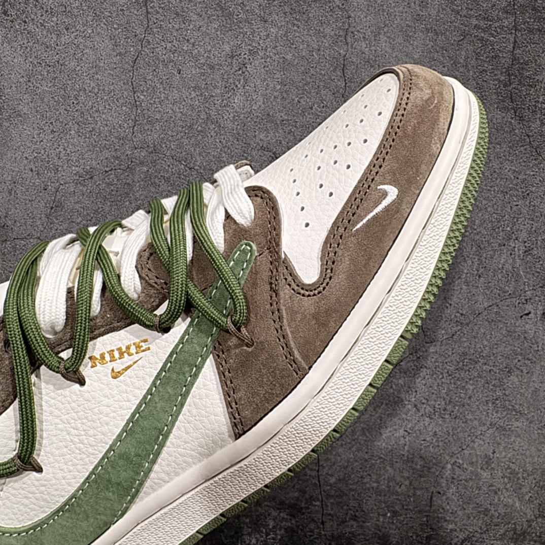 图片[6]-【定制版】Travis Scott x Fragment Design x Air Jordan 1 Low OG SP AJ1 斯图西联名 驼绒绿 低帮文化休闲板鞋rn#多方联名合作融合了Travis Scott 独特的音乐风格，藤原浩个性的设计风格以及Jordan品牌的经典元素 使其成为一双具有独特身份和价值的鞋子 清新而立体的外观加上联名标识更突出了其独特身份 这种配色方案显示出活力和时尚感 在视觉上引人注目  鞋身的质感和细腻的细节处理使其显得高端而格调十足  这款“倒钩”联名是设计与创意完美结合 融合多方的个性风格是一款备受瞩目的潮流鞋款r 货号： XS3186-202 尺码：36 36.5 37.5 38 38.5 39 40 40.5 41 42 42.5 43 44 44.5 45 编码：HXS340360-莆田鞋批发中心