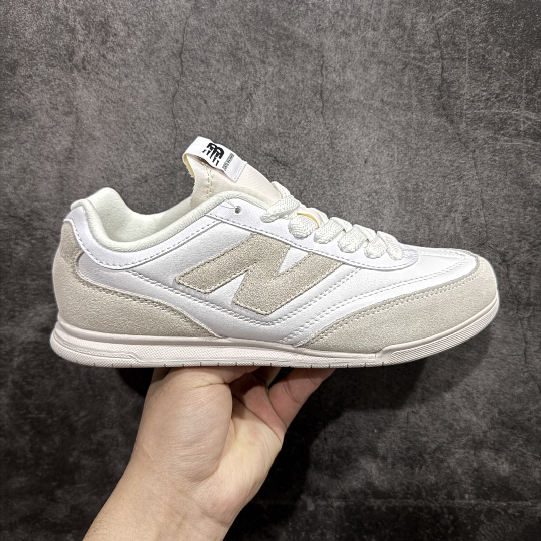 【纯原版】New Balance NB RC42  联名舒适百搭复古休闲慢跑鞋采用原厂材料和胶水 供货天猫混迹各大专柜商场全套模具 纯原装皮料切割 质感无敌王n 货号：URC42WW 尺码：36-45 编码：编码：WE200220-莆田鞋批发中心