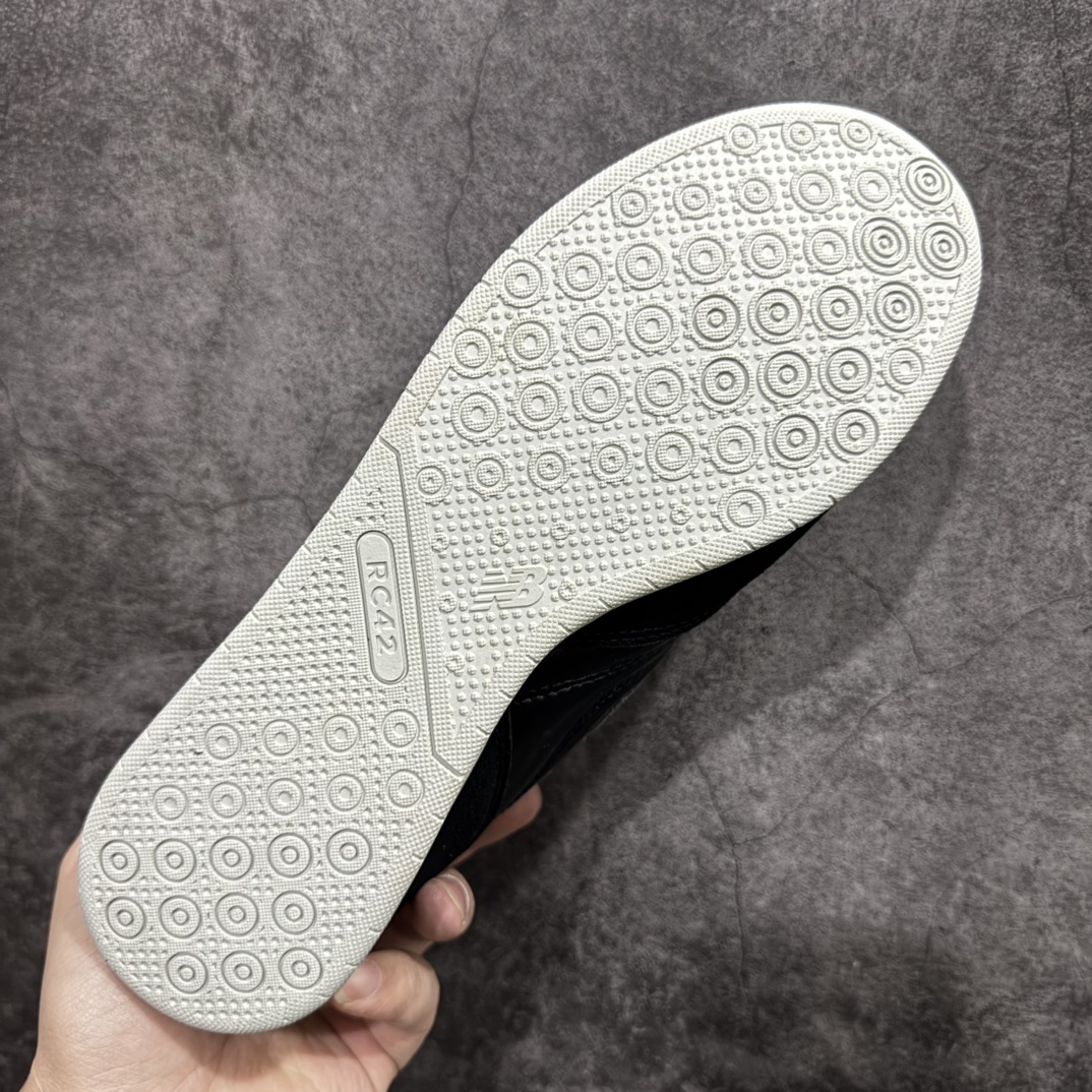 图片[9]-【纯原版】New Balance NB RC42 联名舒适百搭复古休闲慢跑鞋 采用原厂材料和胶水 供货天猫混迹各大专柜商场 全套模具 纯原装皮料切割 质感无敌王 货号：URC42JW 尺码：36-45-选品中心