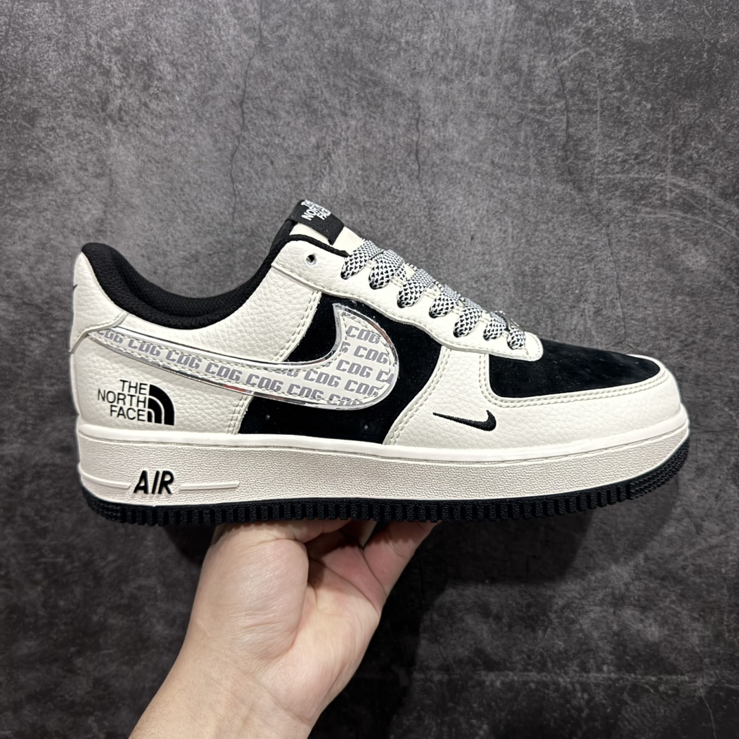 【定制版】Nike Air Force 1 Low 07 x The North Face x CDG 白黑小钩满天星n原楦头原纸板 打造纯正低帮空军版型 专注外贸渠道 全掌内置蜂窝气垫原盒配件 原厂中底钢印、拉帮完美官方货号：BB7518 013 Size：36 36.5 37.5 38 38.5 39 40 40.5 41 42 42.5 43 44 44.5 45 编码：HXS310320-莆田鞋批发中心