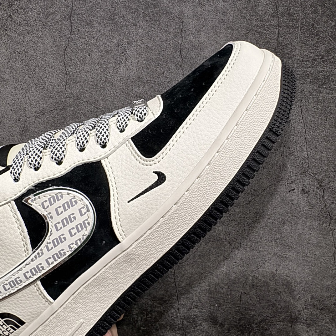 图片[6]-【定制版】Nike Air Force 1 Low 07 x The North Face x CDG 白黑小钩满天星n原楦头原纸板 打造纯正低帮空军版型 专注外贸渠道 全掌内置蜂窝气垫原盒配件 原厂中底钢印、拉帮完美官方货号：BB7518 013 Size：36 36.5 37.5 38 38.5 39 40 40.5 41 42 42.5 43 44 44.5 45 编码：HXS310320-莆田鞋批发中心