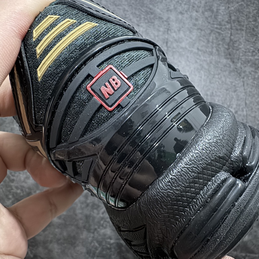 图片[2]-【DT纯原版】New Balance NB1906 复古跑鞋 M1906RKSnn全新版本 DT大厂出品n市场第一梯队品质 绝对秒杀市场货n完美版型 正确组合大底 价格一步到位‼️ 全套原楦原纸板原厂数据开发进口三明治网面 原装进口皮料正确绒感卡色正确中底拉帮中底网布细节原厂标裁 带紫光防伪 定制后跟透明水晶模块 冲裁组合大底贴合程度胶水上色把控完美 整洁度挑战全网艺术家 多道序QC把关品质完善 匠心打造 耗时多月开发完成 工艺极其复杂难度可想而知 新开独立私模大底 正确六层组合大底 高端零售专供产物Size：36 37 37.5 38 38.5 39 40 40.5 41 42 42.5 43 44 45 编码：DL260290-莆田鞋批发中心