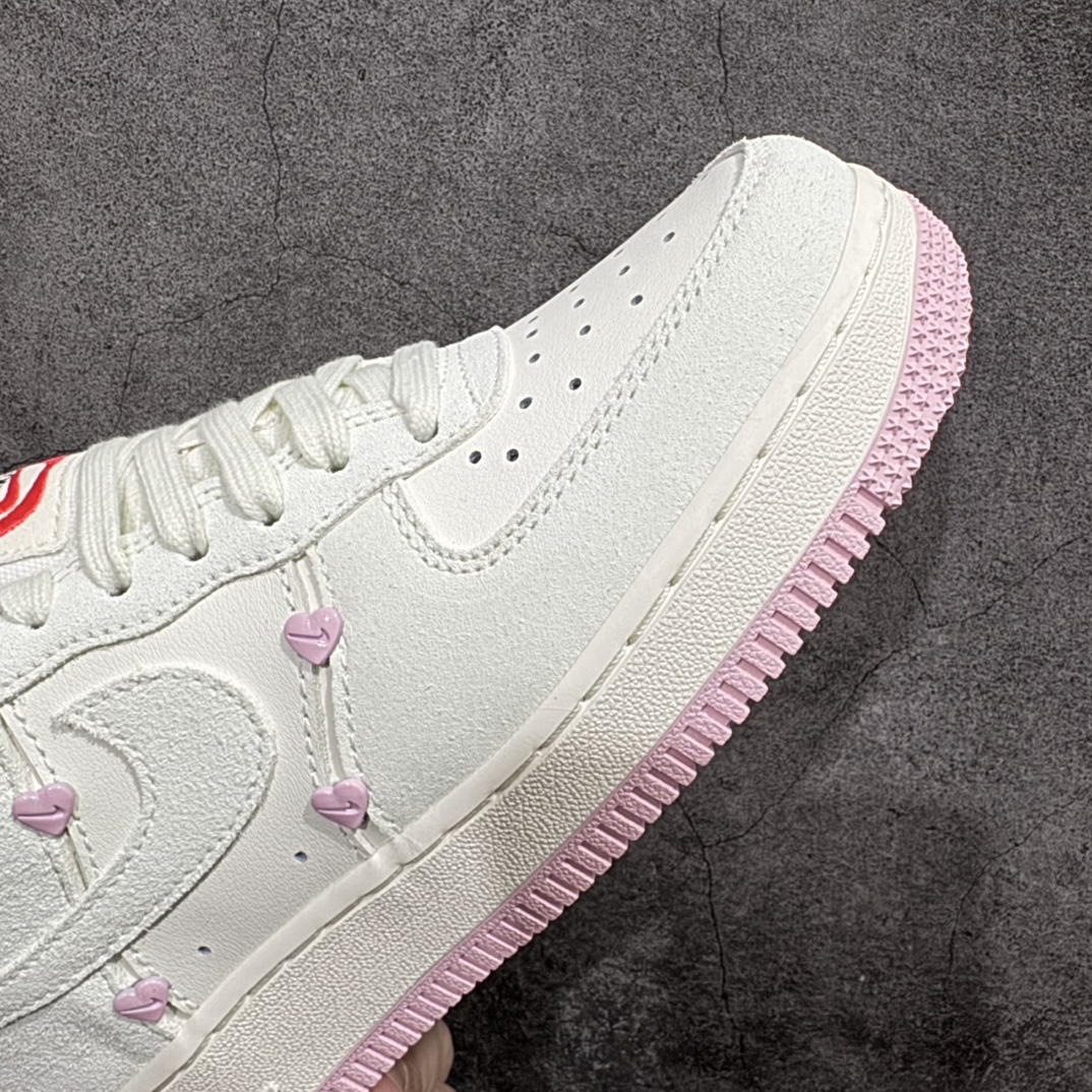 图片[6]-【公司级】Nk Air Force 1\’07 Low 情人节限定 空军一号 低帮休闲板鞋 HV5992-111rn#原楦头原纸板 原装鞋盒 内置全掌气垫 原厂鞋底 r 尺码：36 36.5 37.5 38 38.5 39 40 40.5 41 42 42.5 43 44 44.5 45 编码：LF270280-莆田鞋批发中心