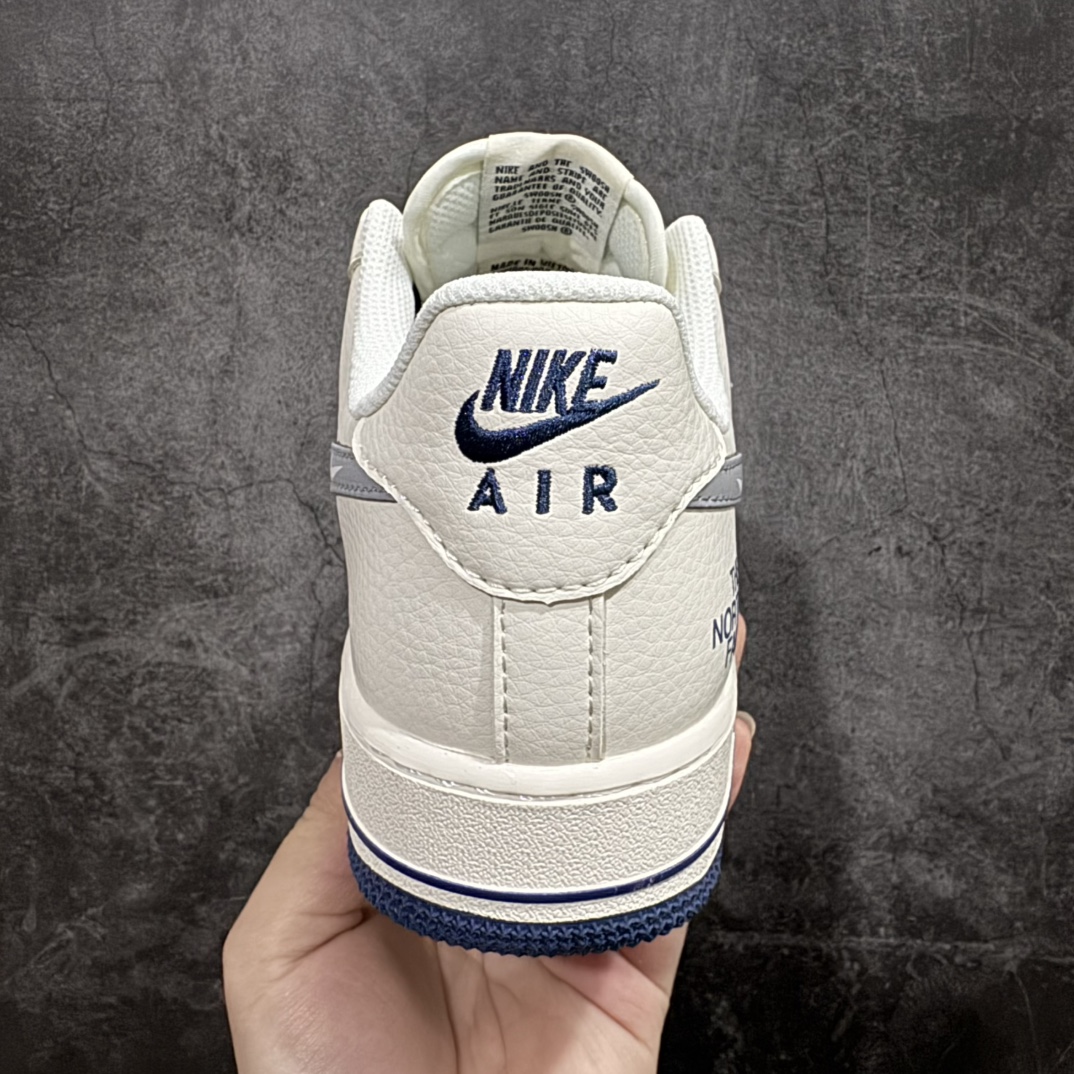 图片[4]-【定制版】Nk Air Force 1\’07 Low 北面联名 米白蓝钻 空军一号 低帮休闲板鞋 DM6688-001rn#原楦头原纸板 原装鞋盒 定制五金配件 内置全掌气垫 原厂鞋底 r 尺码：36 36.5 37.5 38 38.5 39 40 40.5 41 42 42.5 43 44 44.5 45  编码：HXS310320-莆田鞋批发中心