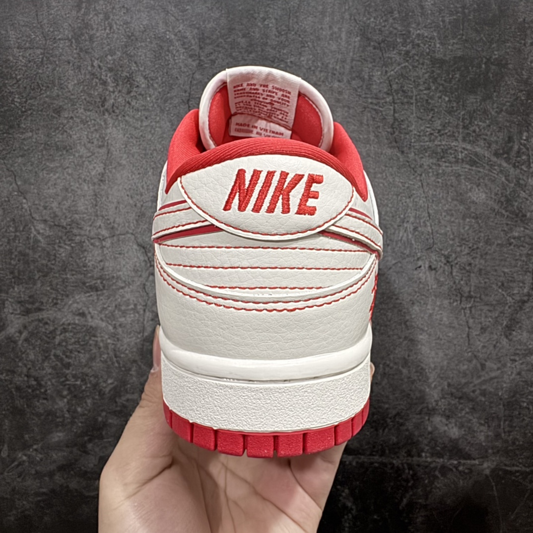 图片[3]-【定制版】Nk SB Dunk Low Dunk系列复古低帮休闲百搭板鞋 SJ2068-116 定制鞋盒 大厂流水作业生产 超高清洁度 皮料切割干净无任何毛边 细节完美 r 尺码：36 36.5 37.5 38 38.5 39 40 40.5 41 42 42.5 43 44 44.5 45 46 编码：LJ240260-莆田鞋批发中心