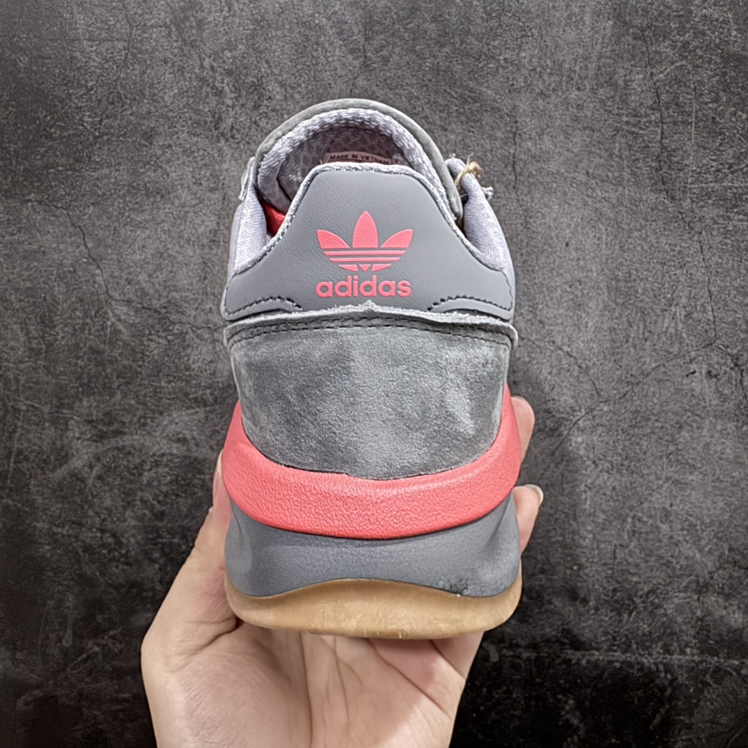 图片[4]-【公司级】Adidas originals SL 72 RTNr超轻便透气复古慢跑鞋rn鞋头的设计饱满圆润 r鞋面是翻毛皮和尼龙材质结合 上脚舒适柔软r橡胶大底非常耐磨防滑 包裹性很好 整体纤长r 货号：IH7994r 尺码：36 36.5 37.5 38 38.5 39 40 40.5 41 42 42.5 43 44 44.5 45 编码：WE200210-莆田鞋批发中心