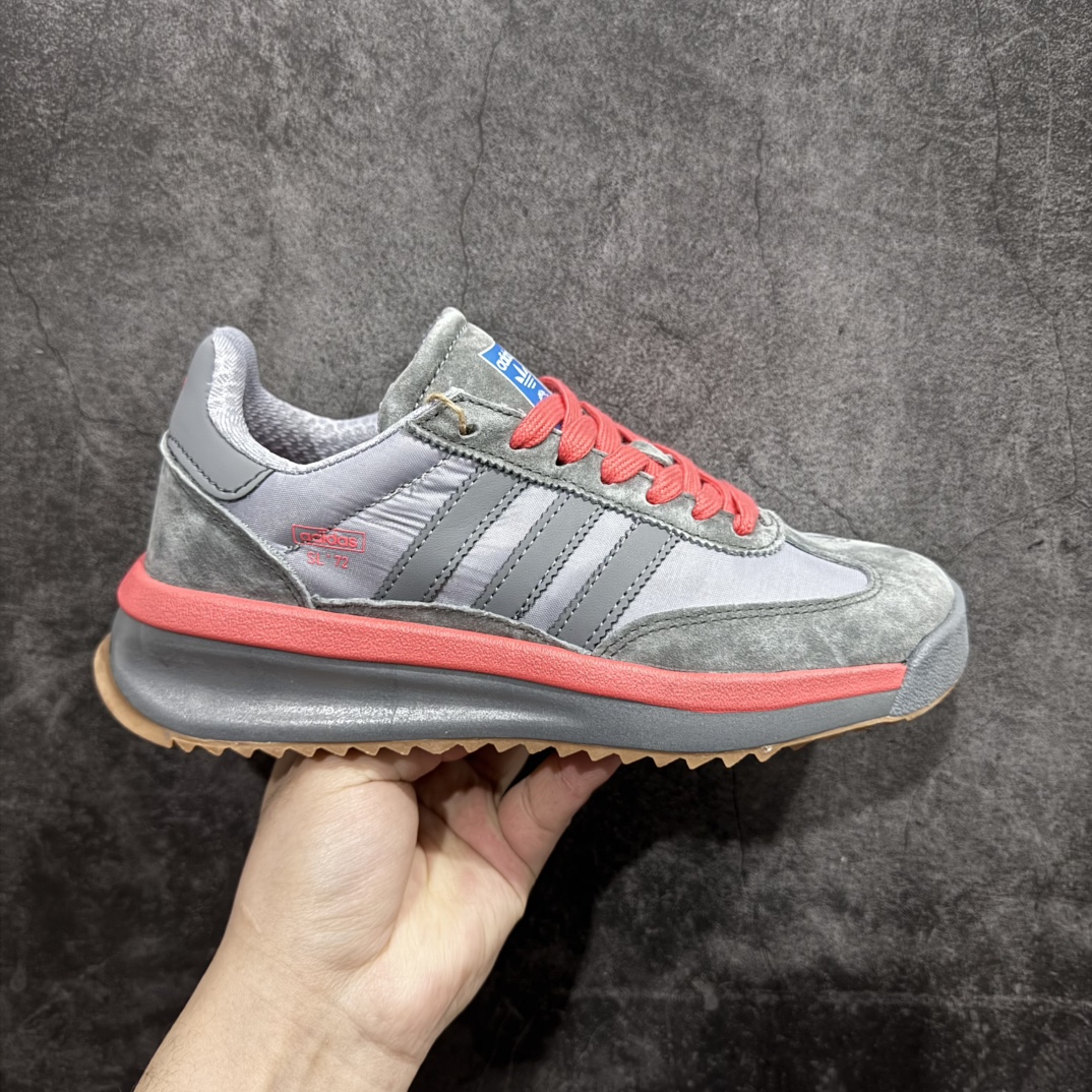 【公司级】Adidas originals SL 72 RTNr超轻便透气复古慢跑鞋rn鞋头的设计饱满圆润 r鞋面是翻毛皮和尼龙材质结合 上脚舒适柔软r橡胶大底非常耐磨防滑 包裹性很好 整体纤长r 货号：IH7994r 尺码：36 36.5 37.5 38 38.5 39 40 40.5 41 42 42.5 43 44 44.5 45 编码：WE200210-莆田鞋批发中心