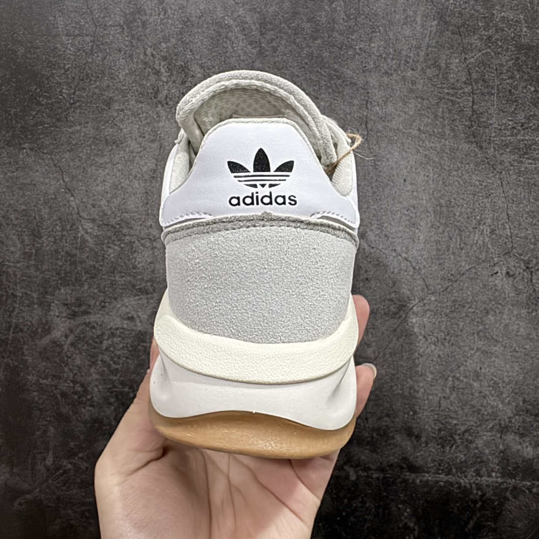 图片[4]-【公司级】Adidas originals SL 72 RTNr超轻便透气复古慢跑鞋rn鞋头的设计饱满圆润 r鞋面是翻毛皮和尼龙材质结合 上脚舒适柔软r橡胶大底非常耐磨防滑 包裹性很好 整体纤长r 货号：ID1031r 尺码：36 36.5 37.5 38 38.5 39 40 40.5 41 42 42.5 43 44 44.5 45 编码：WE200210-莆田鞋批发中心