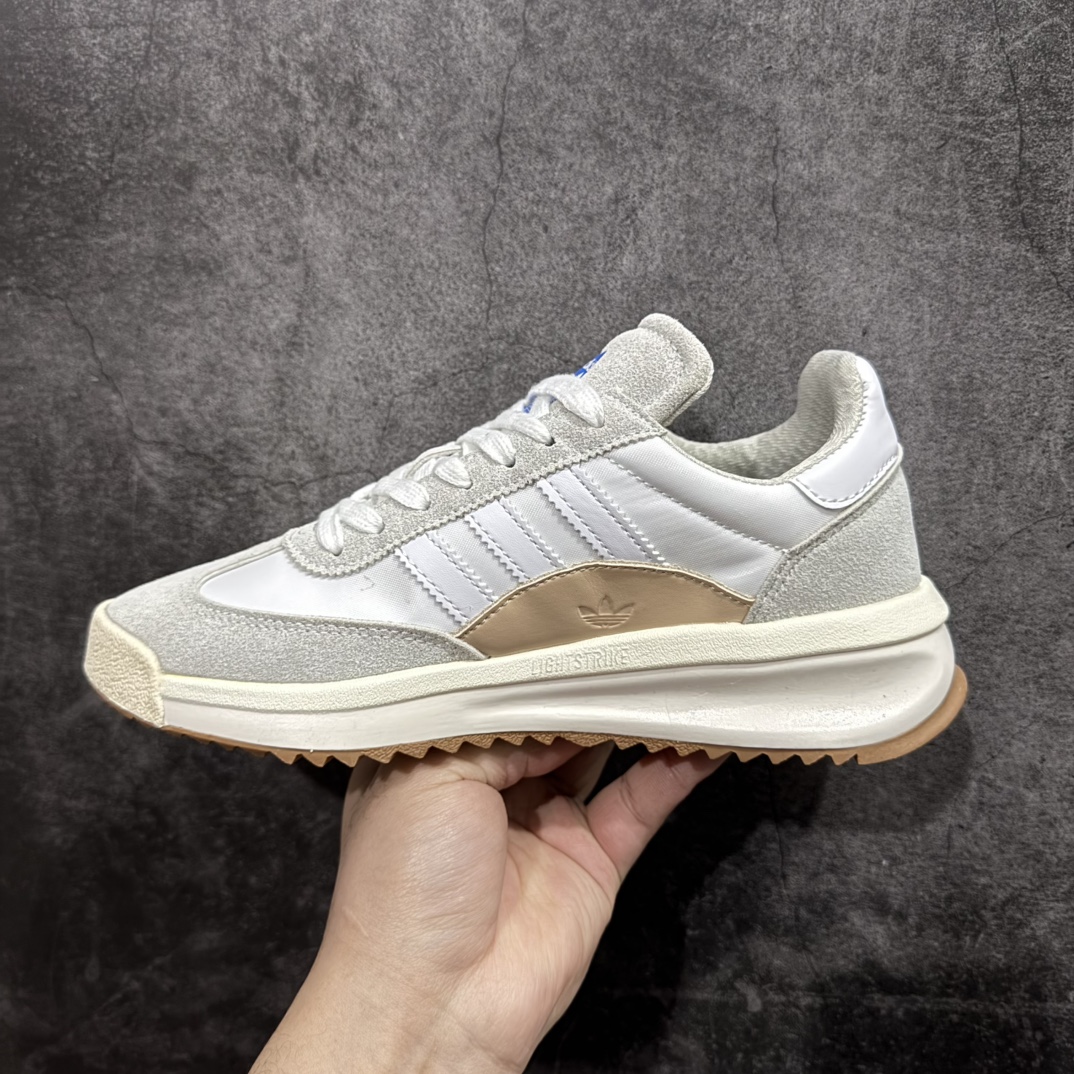 图片[2]-【公司级】Adidas originals SL 72 RTNr超轻便透气复古慢跑鞋rn鞋头的设计饱满圆润 r鞋面是翻毛皮和尼龙材质结合 上脚舒适柔软r橡胶大底非常耐磨防滑 包裹性很好 整体纤长r 货号：ID1031r 尺码：36 36.5 37.5 38 38.5 39 40 40.5 41 42 42.5 43 44 44.5 45 编码：WE200210-莆田鞋批发中心