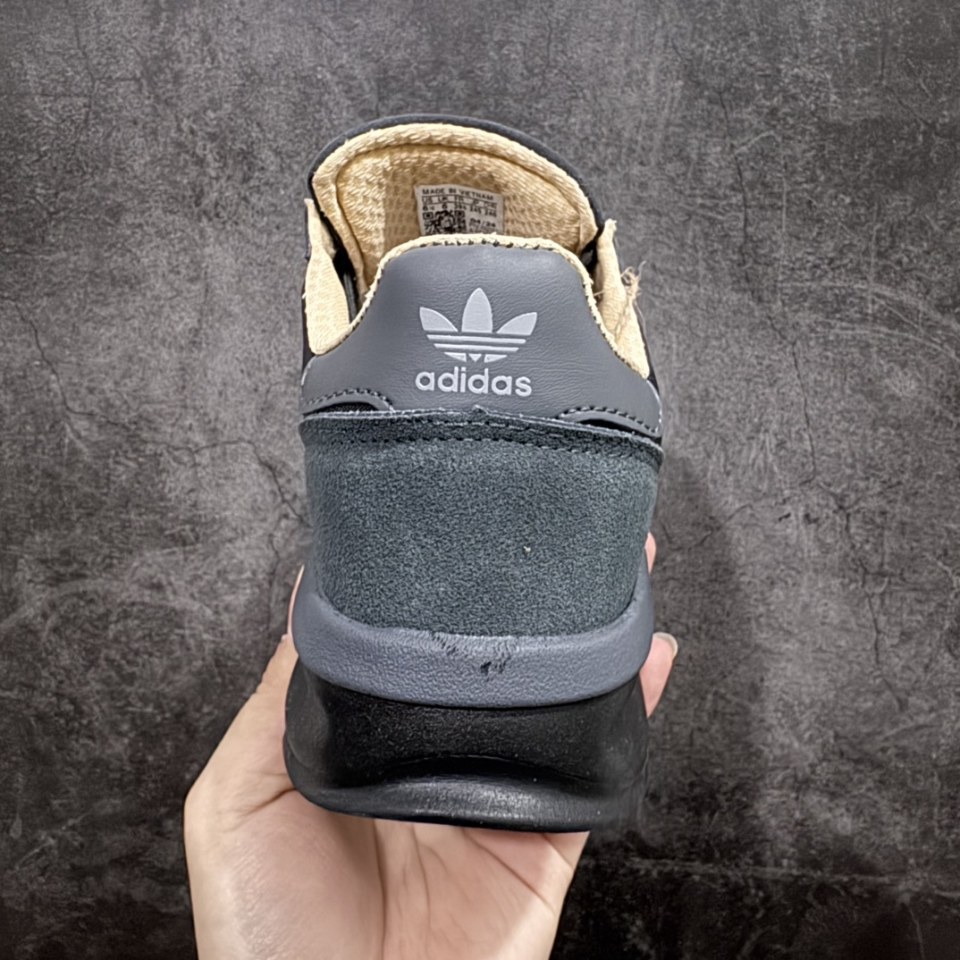 图片[4]-【公司级】Adidas originals SL 72 RTNr超轻便透气复古慢跑鞋rn鞋头的设计饱满圆润 r鞋面是翻毛皮和尼龙材质结合 上脚舒适柔软r橡胶大底非常耐磨防滑 包裹性很好 整体纤长r 货号：IH5569r 尺码：36 36.5 37.5 38 38.5 39 40 40.5 41 42 42.5 43 44 44.5 45 编码：WE200210-莆田鞋批发中心