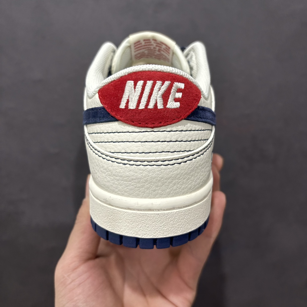 图片[4]-【定制版】Nike SB Dunk Low x Supreme 米蓝红小钩满天星纯原大厂出品 极力推荐 原装头层材料 独家版型蒸餾加工帶來的是更好的视觉和脚感体验大厂纯原品质出货 清洁度 电绣工艺 皮料切割干净无任何毛边 细节完美 官方货号：BB7518 026  尺码：36 36.5 37.5 38 38.5 39 40 40.5 41 42 42.5 43 44 44.5 45 编码：HXS320340-莆田鞋批发中心