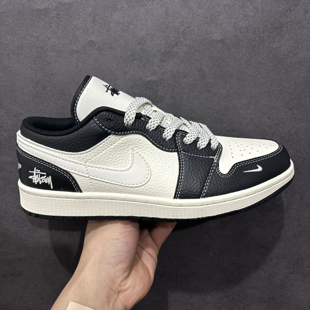 【定制版】Air Jordan 1 Low AJ1 乔1 斯图西 白黑荔纹 高端定制 低帮复古篮球鞋 XX3318-507rn#定制鞋盒 大厂纯原品质出货 超高清洁度 皮料切割干净无任何毛边 细节完美 r 尺码：36 36.5 37.5 38 38.5 39 40 40.5 41 42 42.5 43 44 44.5 45  编码：HXS320340-莆田鞋批发中心